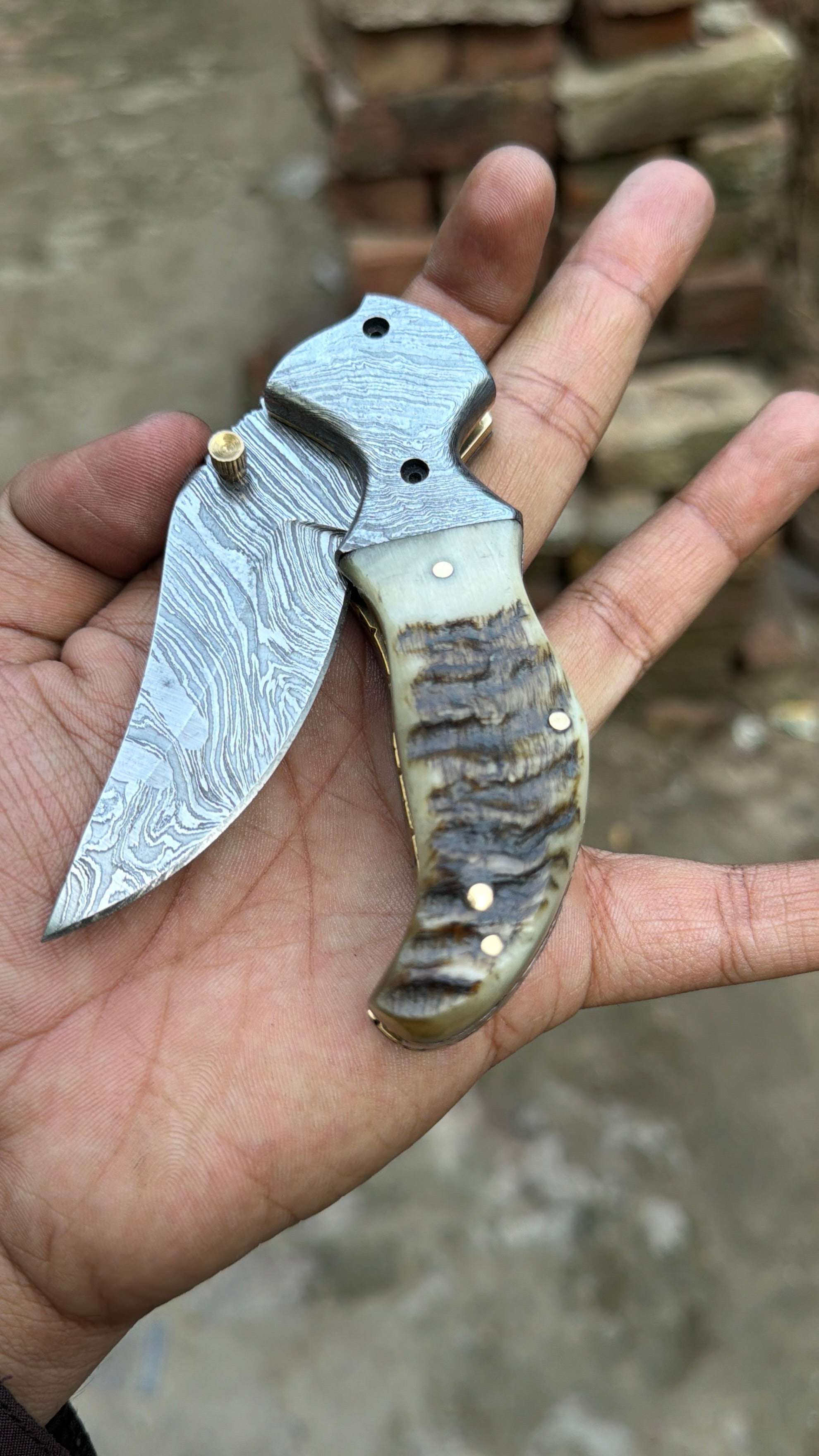 Palmarius Outdoors Pearlridge Damascus Folder 7" Handmade Mother of Pearl Lock Back Back Lock Folder