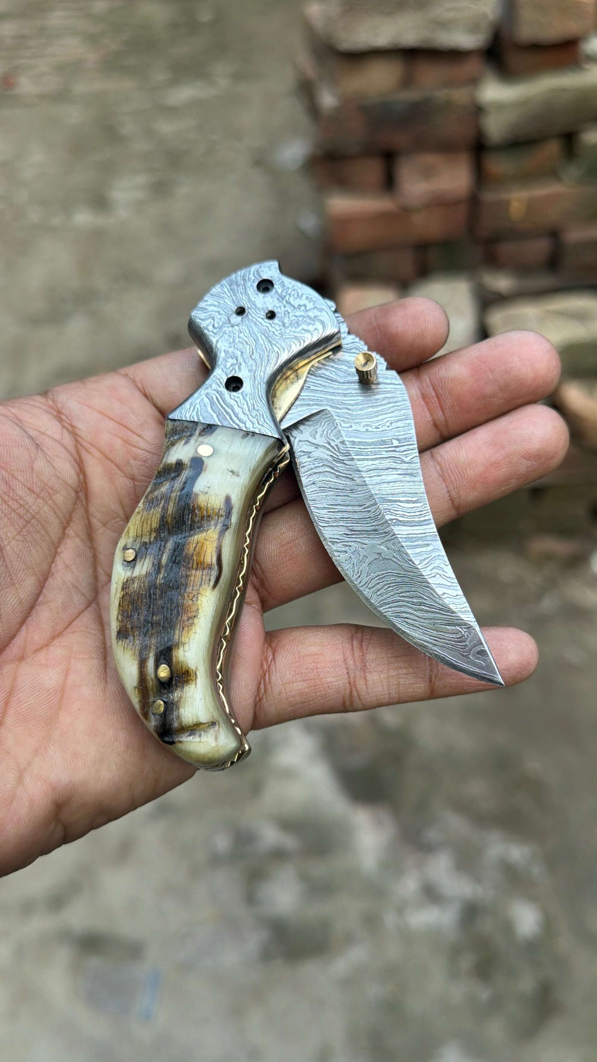 Palmarius Outdoors Pearlridge Damascus Folder 7" Handmade Mother of Pearl Lock Back Back Lock Folder