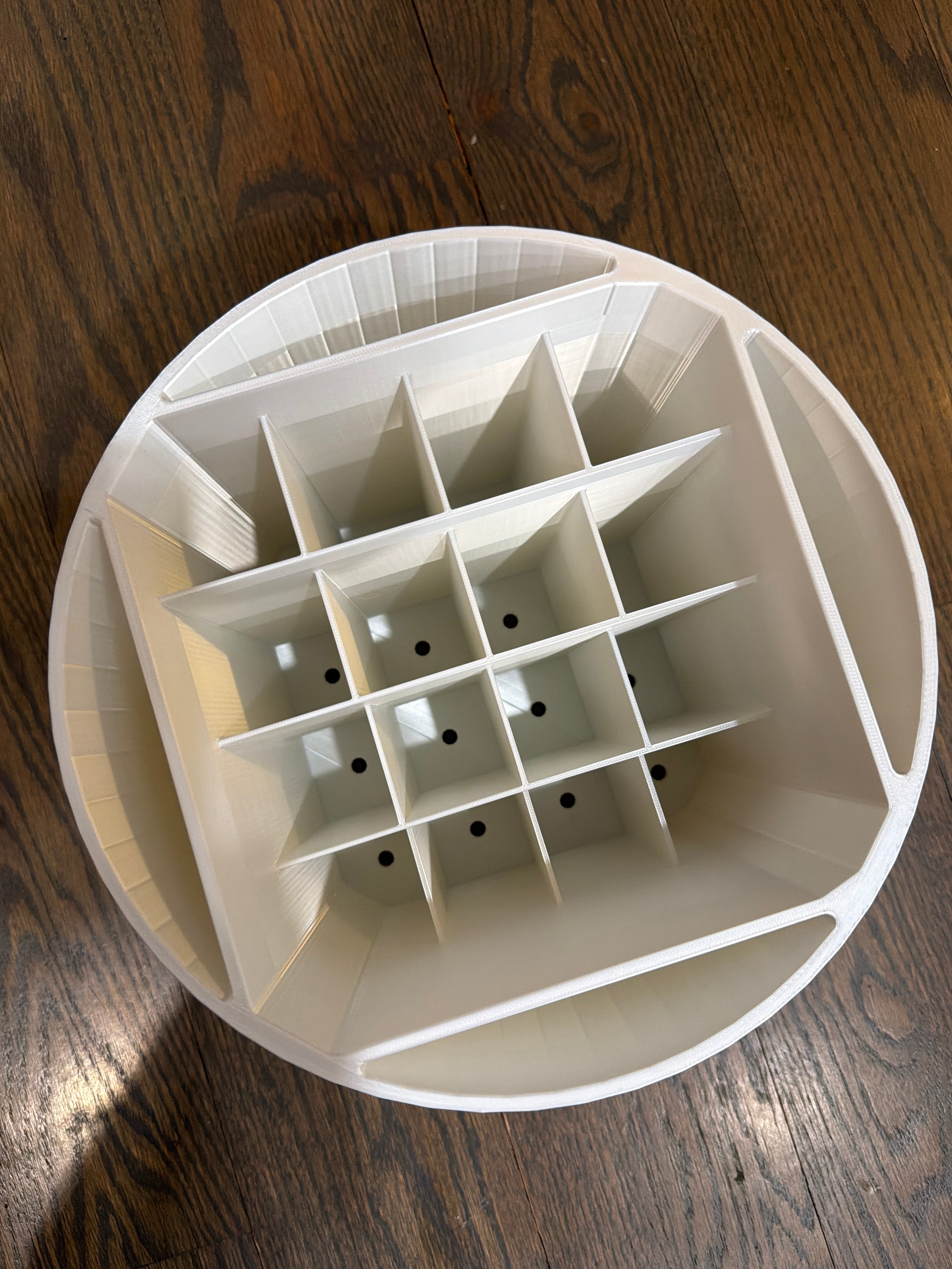 Round Yeti friendly Jig Tackle and tool organizer