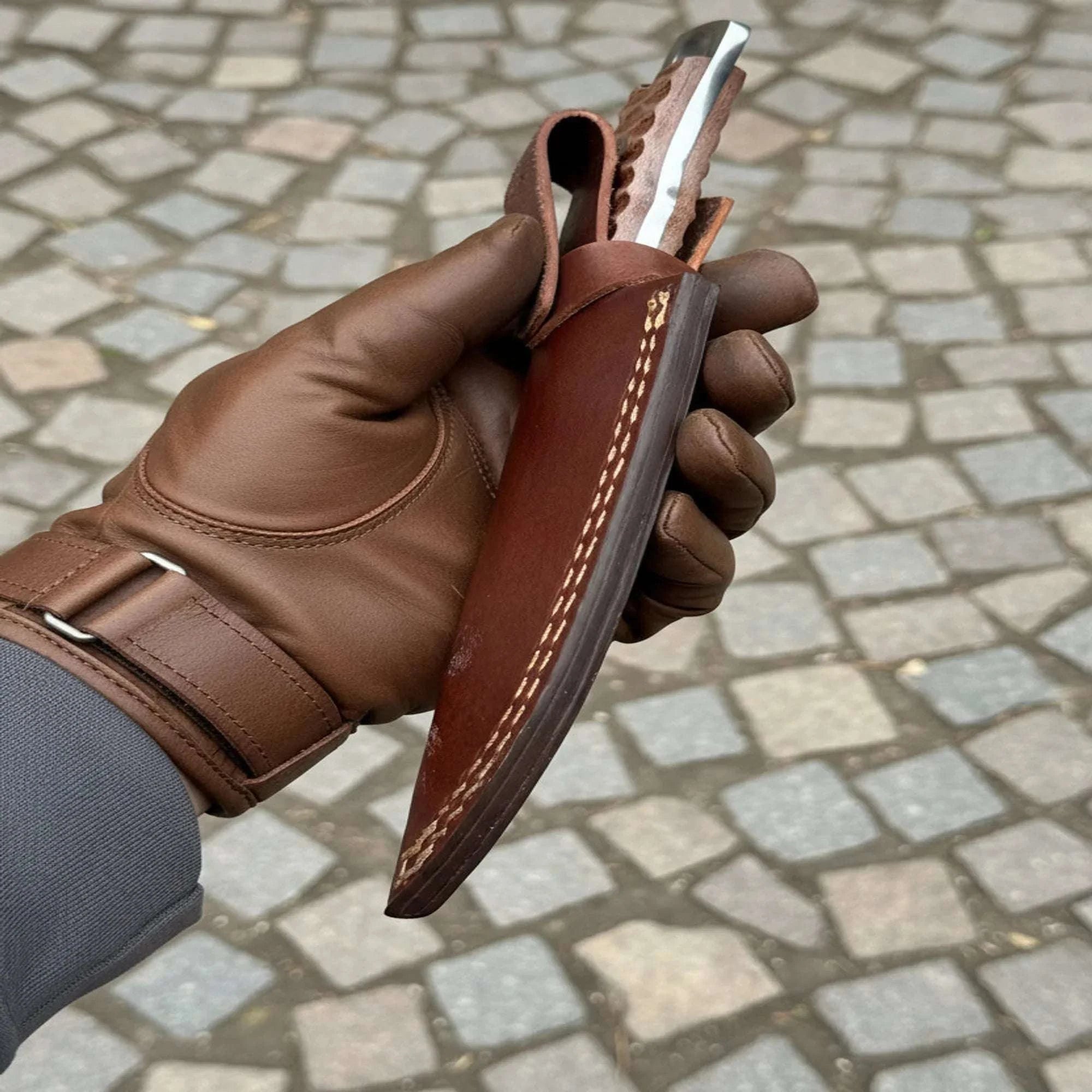 Palmarius Outdoors Damascus Hunting Skinner Knife Brown Micarta | Handle and Leather Sheath