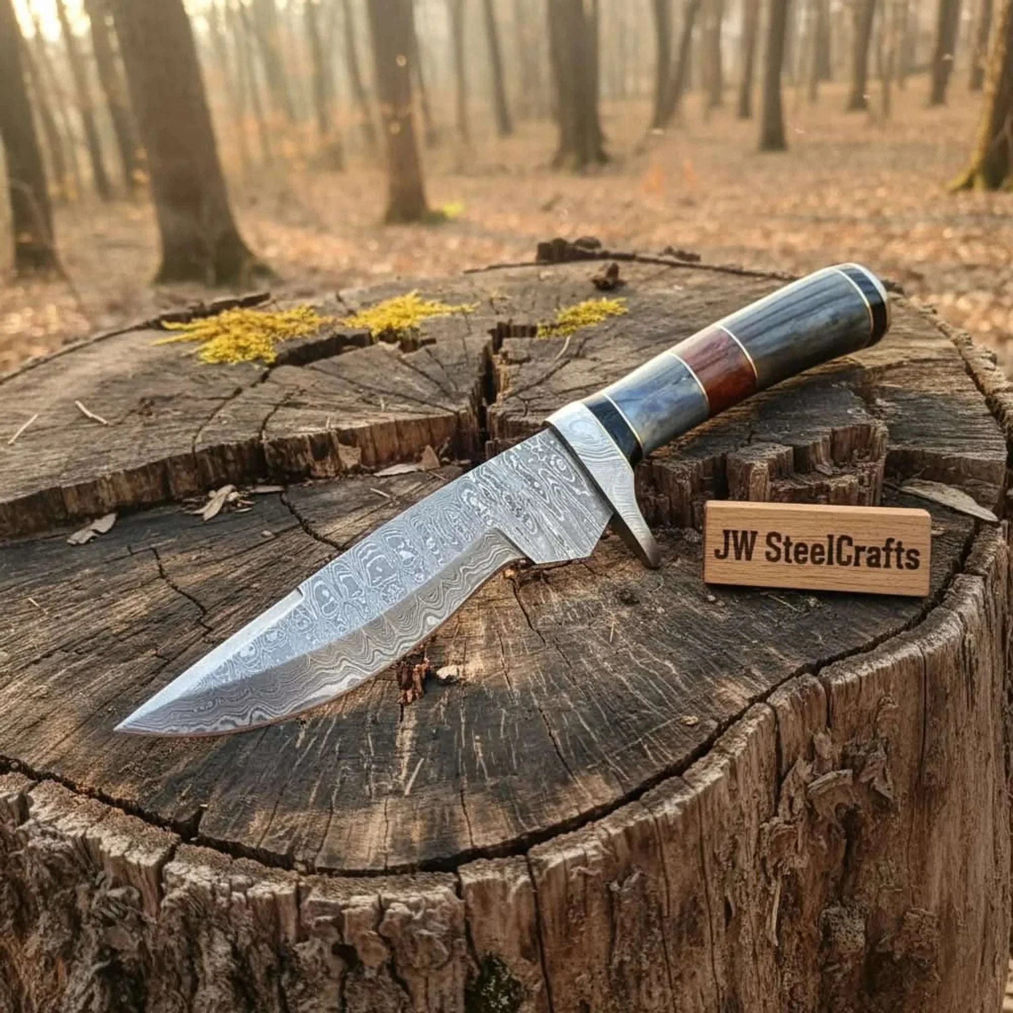 Palmarius Outdoors Handmade Damascus Bowie Knife with Colored Bone Handle | Full Tang Fixed Blade