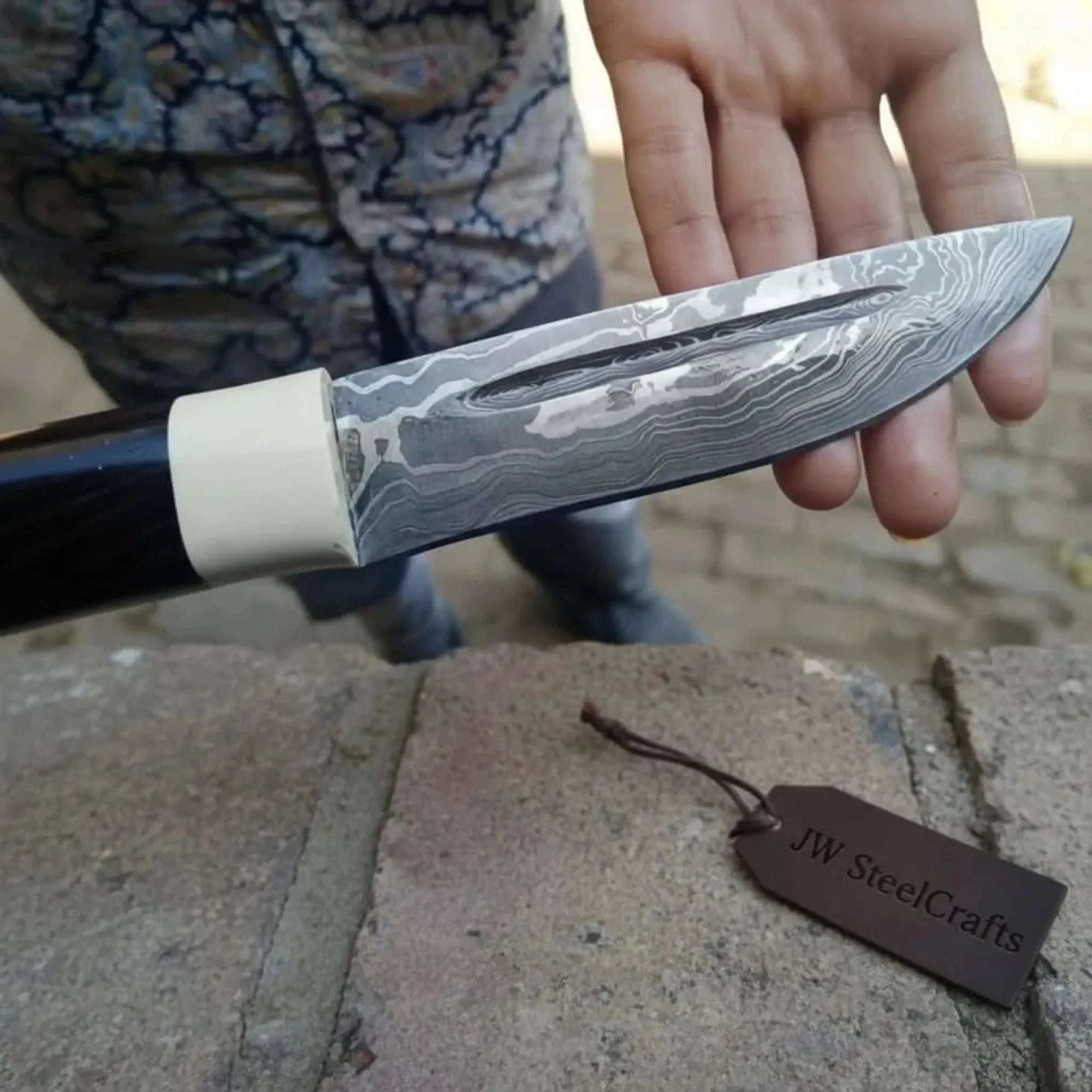 Palmarius Outdoors Pattern Welded knife with Black/White Resin handle Skinner Knife