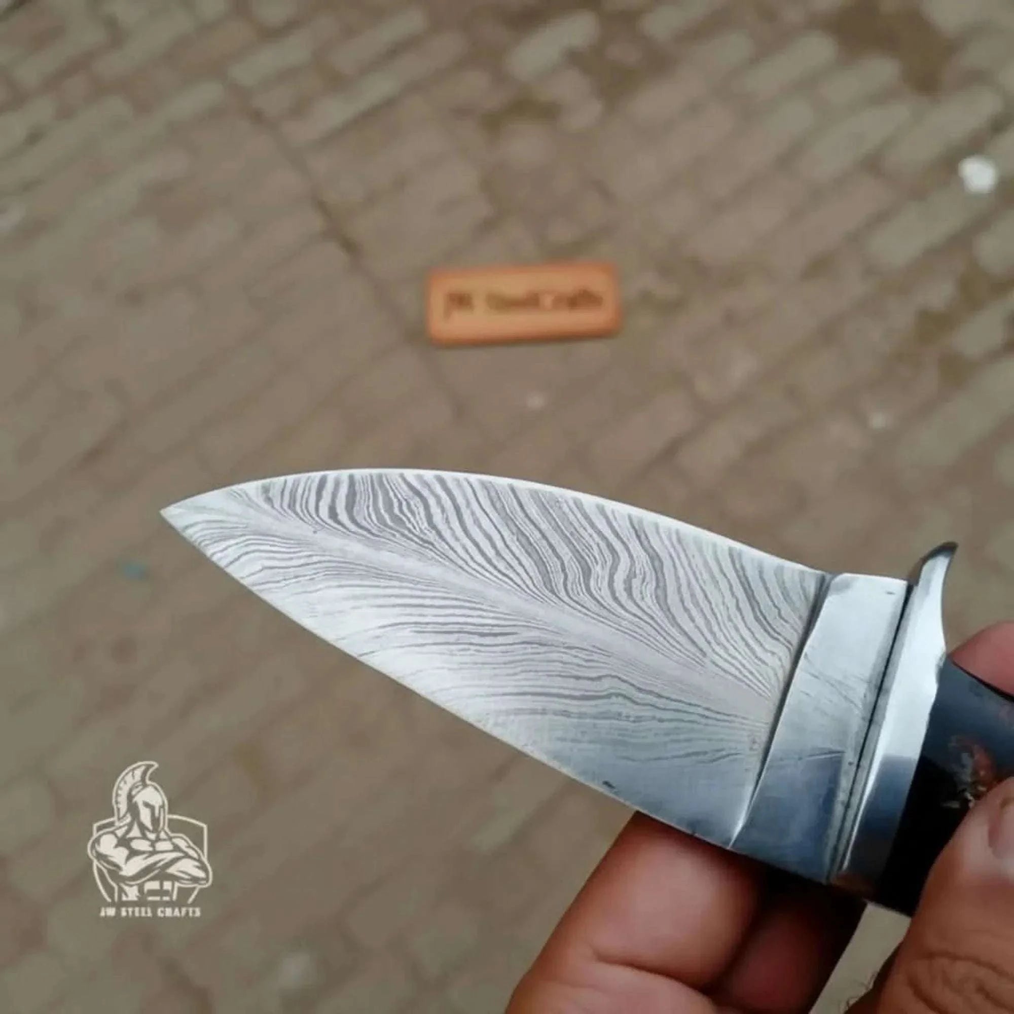 Palmarius Outdoors Skinner Knife, Feather Damascus Blade, Resin Handle, Fixed Blade Hunting Knife skinner knife