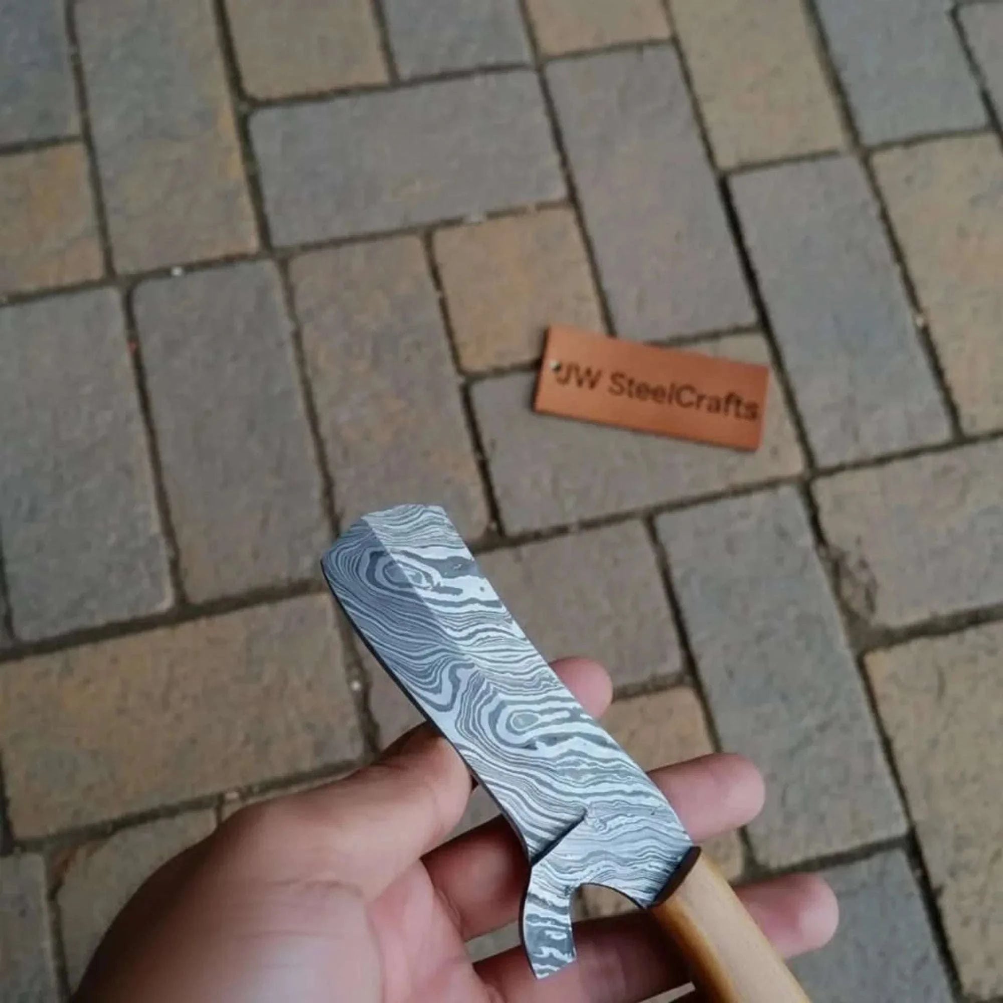 Palmarius Outdoors Damascus Bull Cutter Knife Twisted Steel Olive Wood Handle Skinner Knife