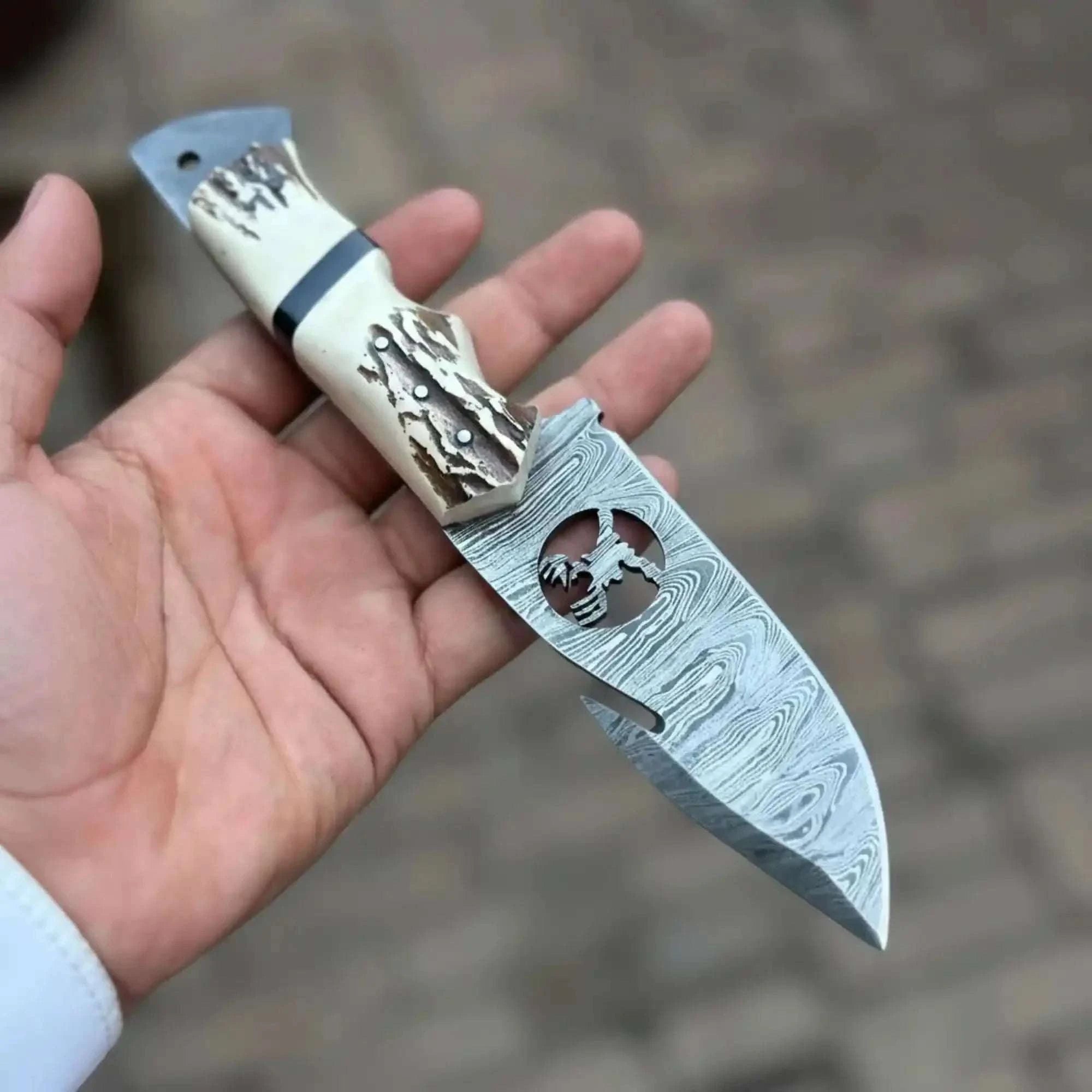 Palmarius Outdoors Damascus Gut Hook Hunting Knife with Deer Cutout Blade and Synthetic Stag Handle hunting knife