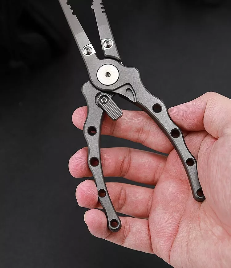 Titanium Alloy Fishing Pliers