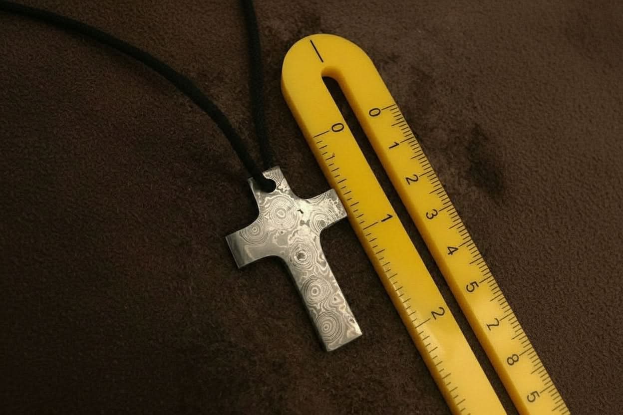 Palmarius Outdoors Damascus Latin Cross Pendant in Raindrop Pattern Steel Cross Pendants