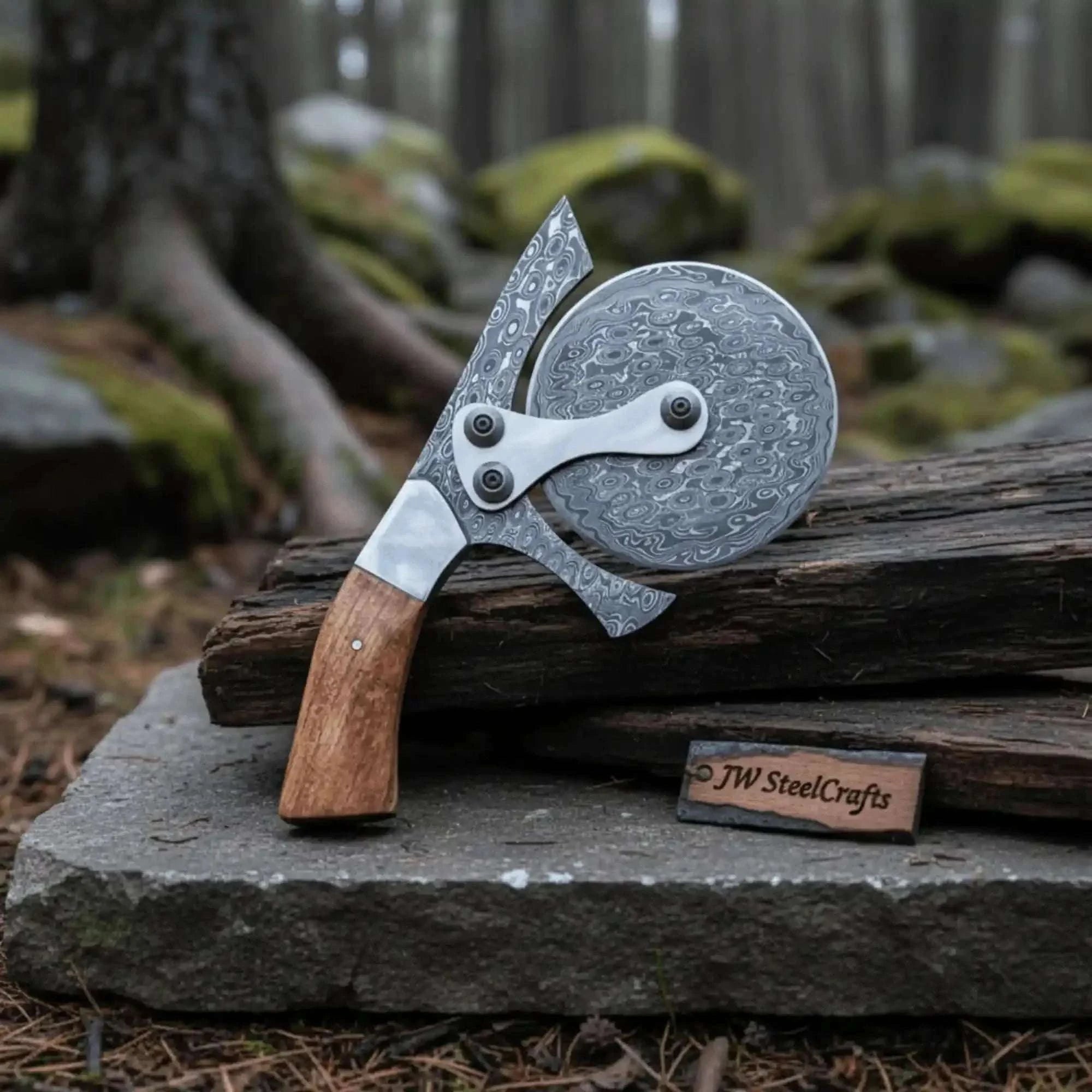 Palmarius Outdoors Damascus Steel Pizza Cutter Wheel with Wooden Handle – Handmade Kitchen Tool Pizza Cutter