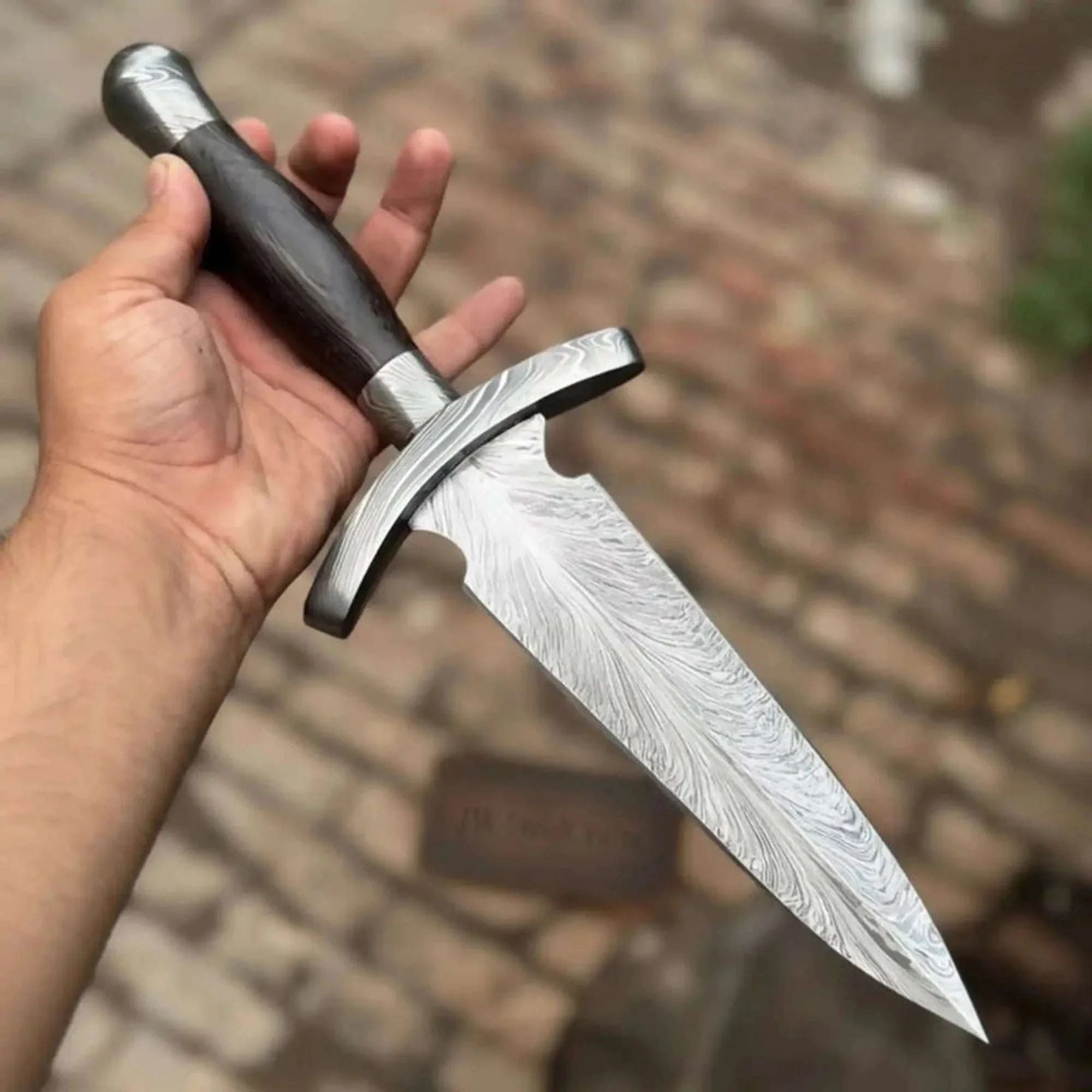 Palmarius Outdoors Damascus Double Edge Dagger 8” Knife Spear Point Blade Wooden Handle Crossguard Fixed Blade