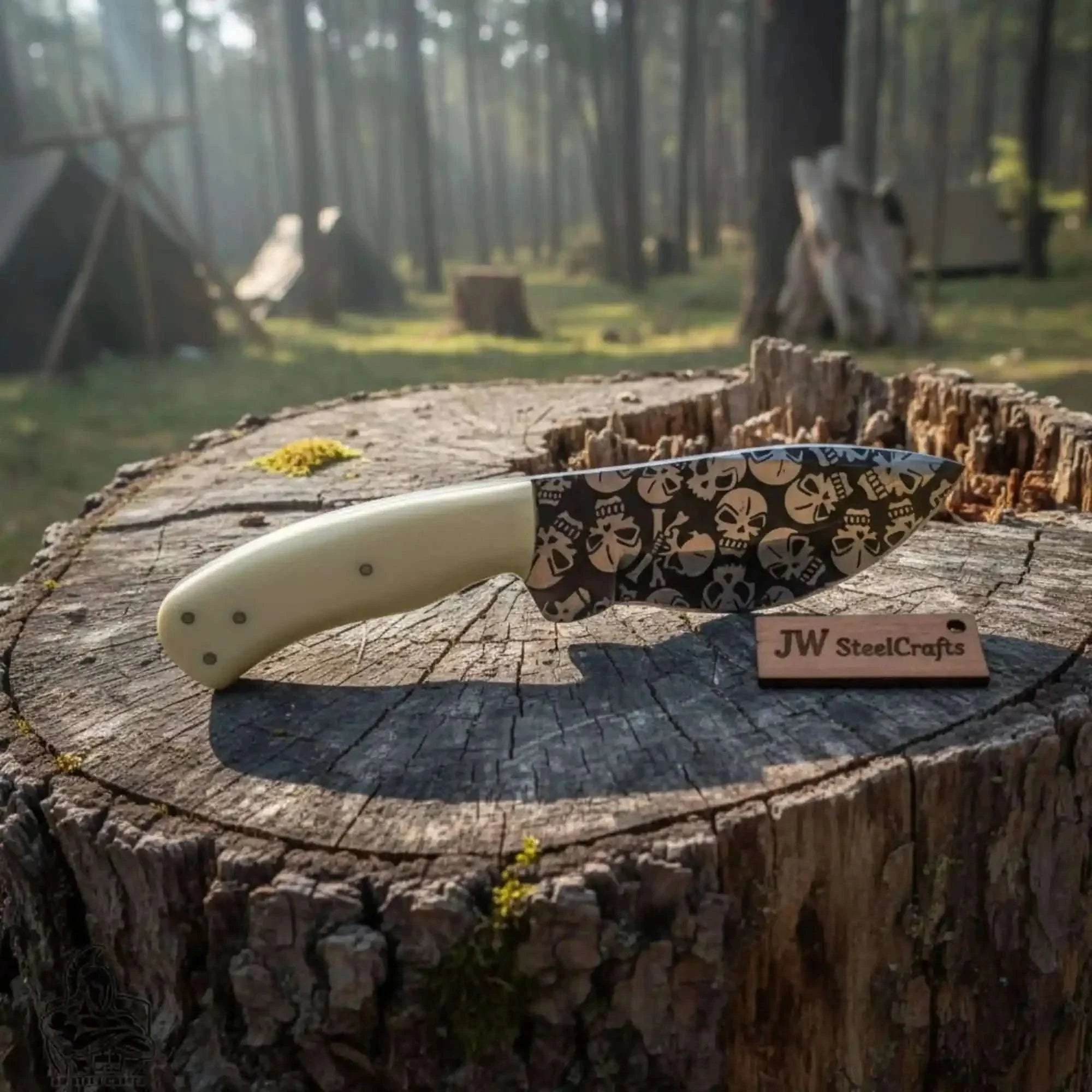 Palmarius Outdoors Damascus Skinner Knife White Resin Handle 7” Skinner Knife