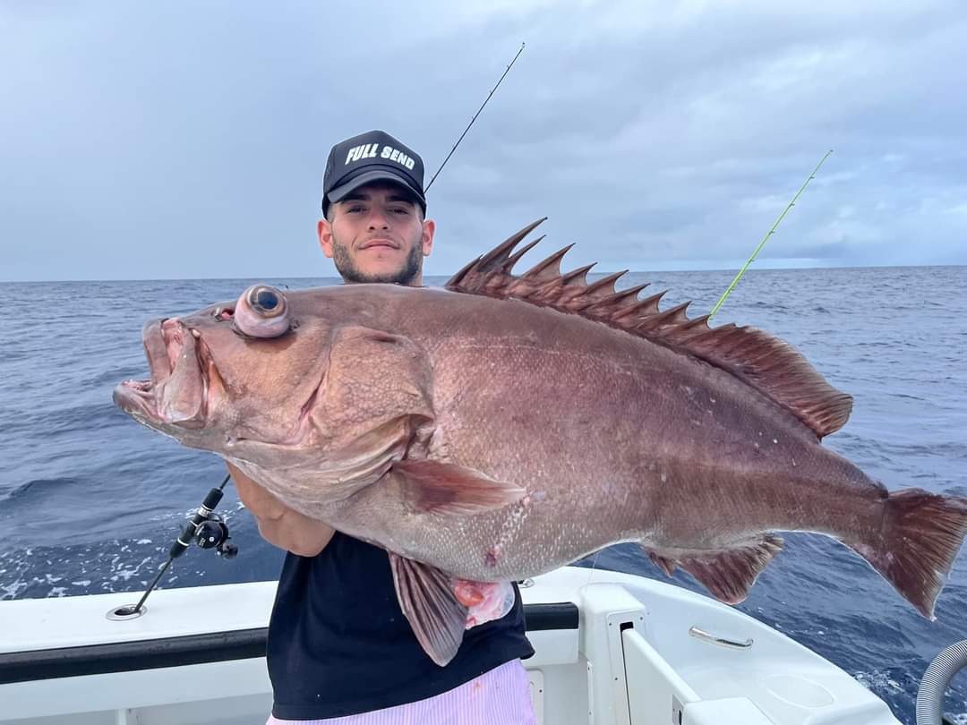 Full Send! Incredible day of deep drop Slow Pitch Jigging off the coast of Granada