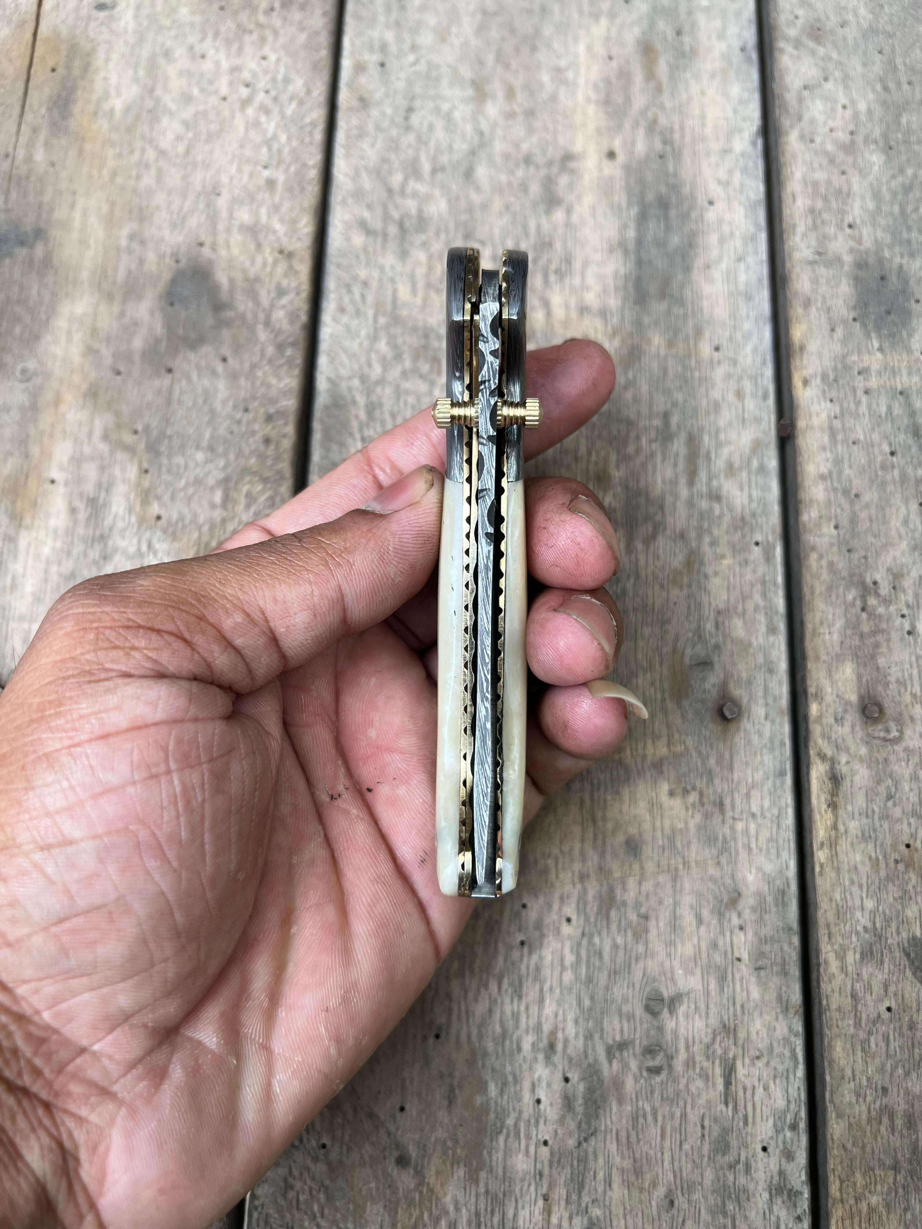 Palmarius Outdoors Frontrunner Camel Bone folding knife with Leather Sheath Liner Lock Folder