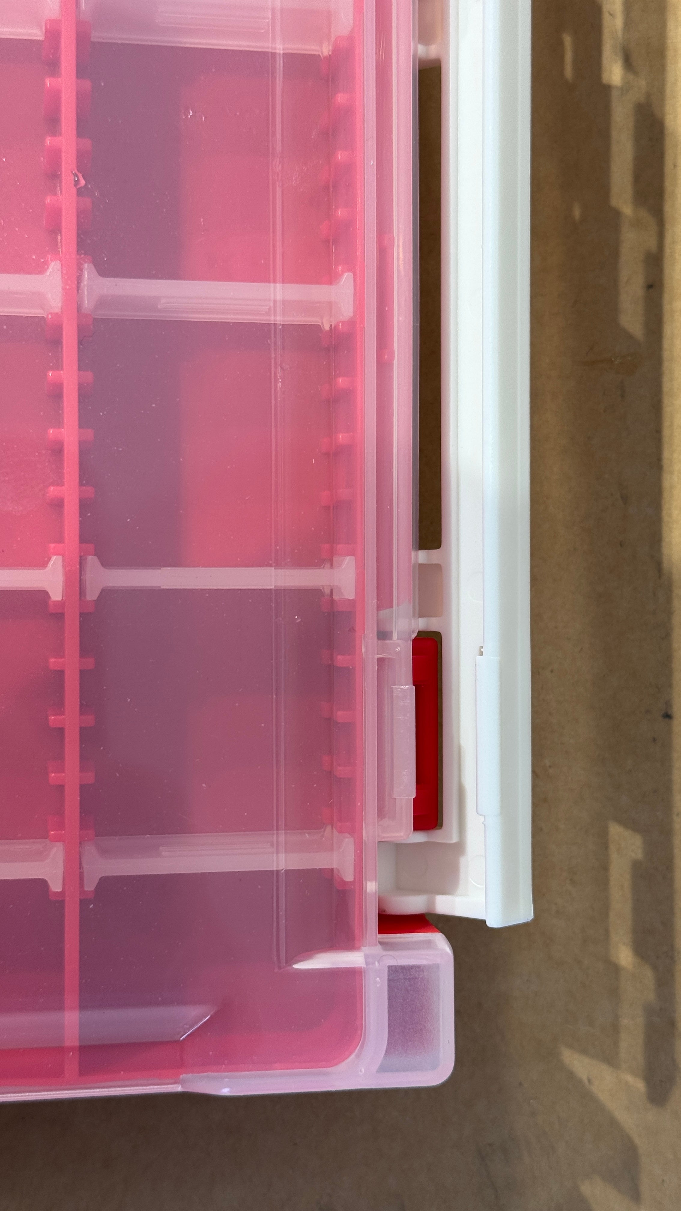 Assist hook organizer box