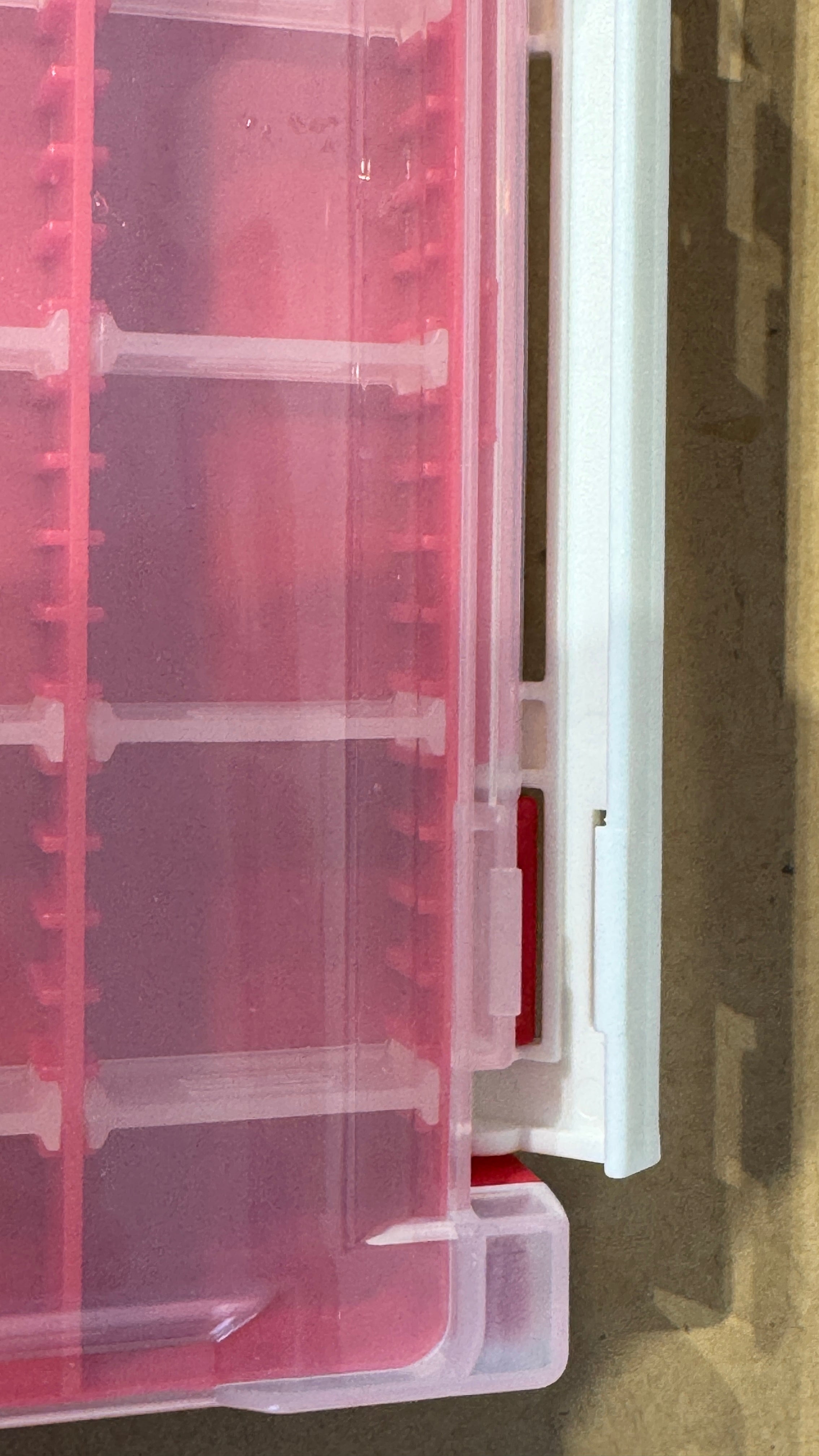 Assist hook organizer box