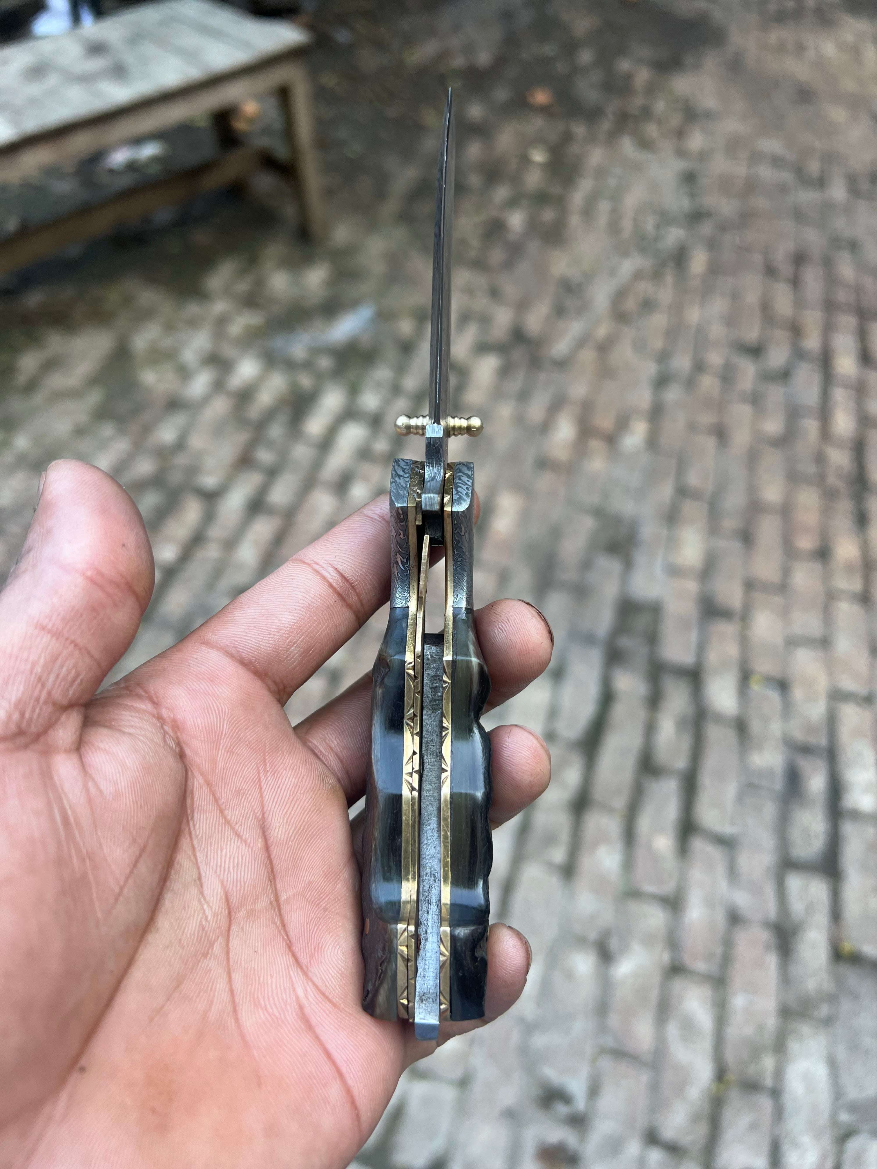 Palmarius Outdoors Grithorn Damascus Folder 7" Handmade Horn Handle Lock Back Mechanism Back Lock Folder