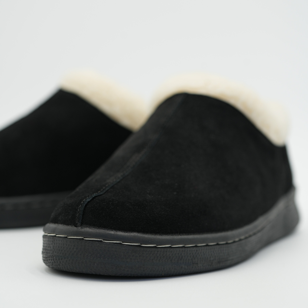 Palmarius Outdoors Men's Ashton Slipper Suede Slippers