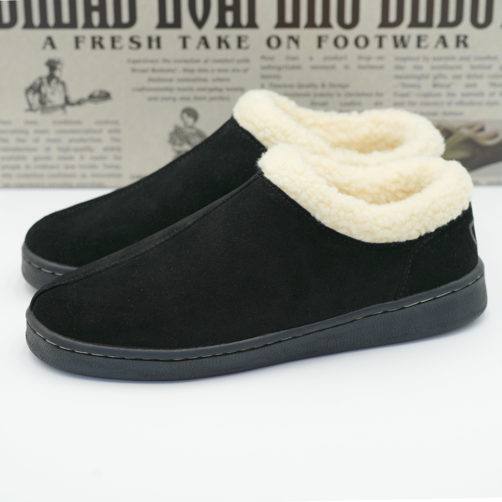 Palmarius Outdoors Men's Ashton Slipper Suede Slippers