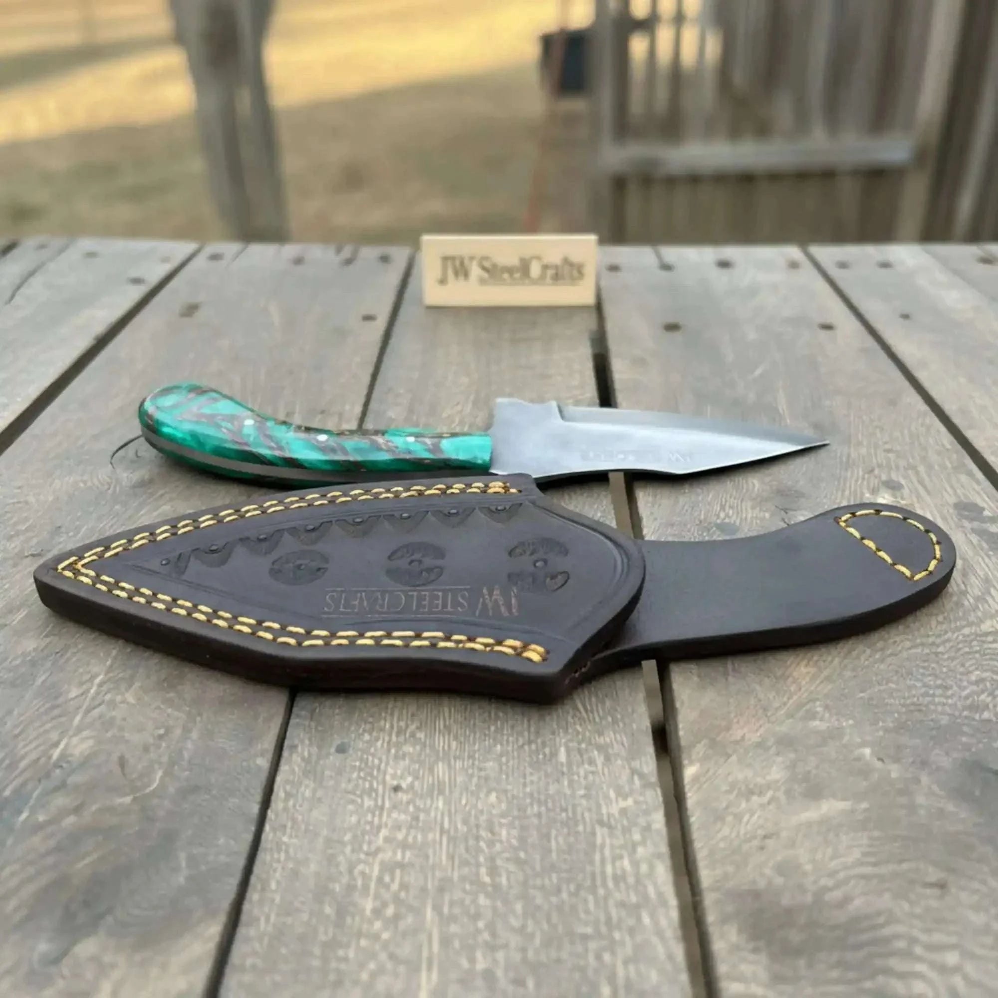 Palmarius Outdoors Handmade Skinner Knife with Green Pinecone Resin Handle 