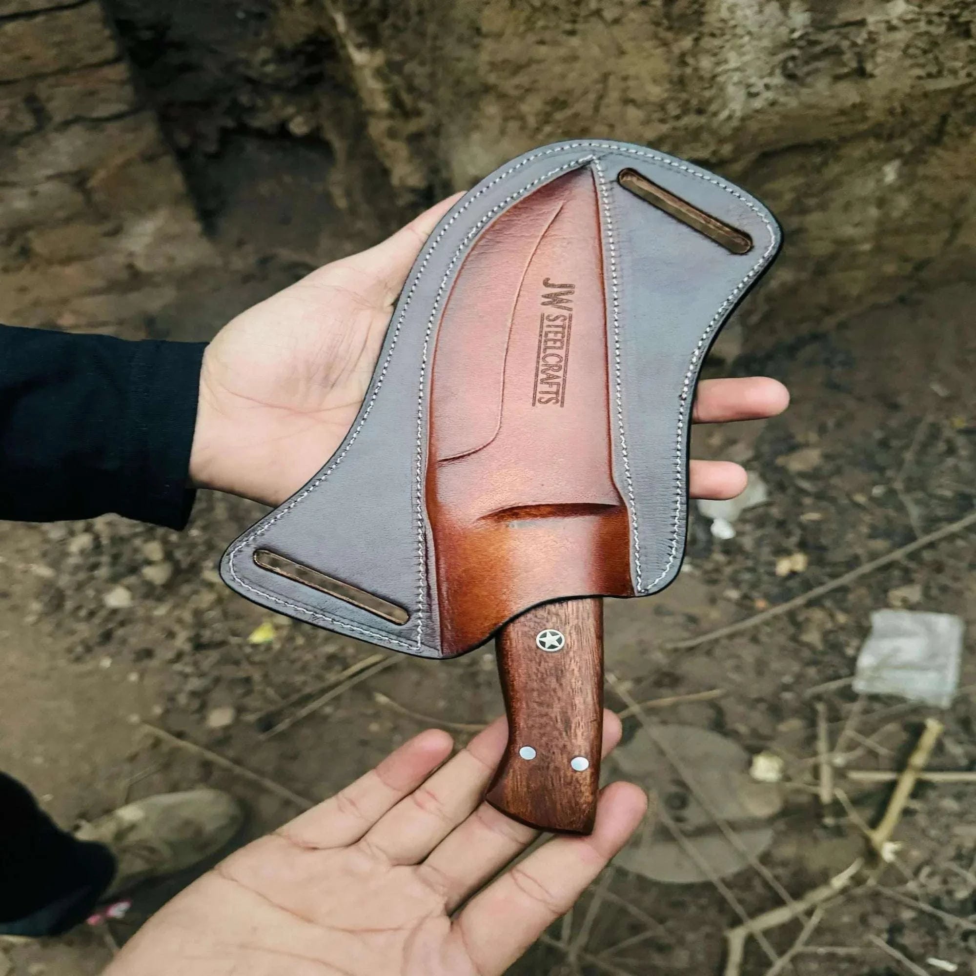 Palmarius Outdoors Fixed Blade Hunting Knife – Walnut Wood / Ram Horn Handle Options Survival Knife