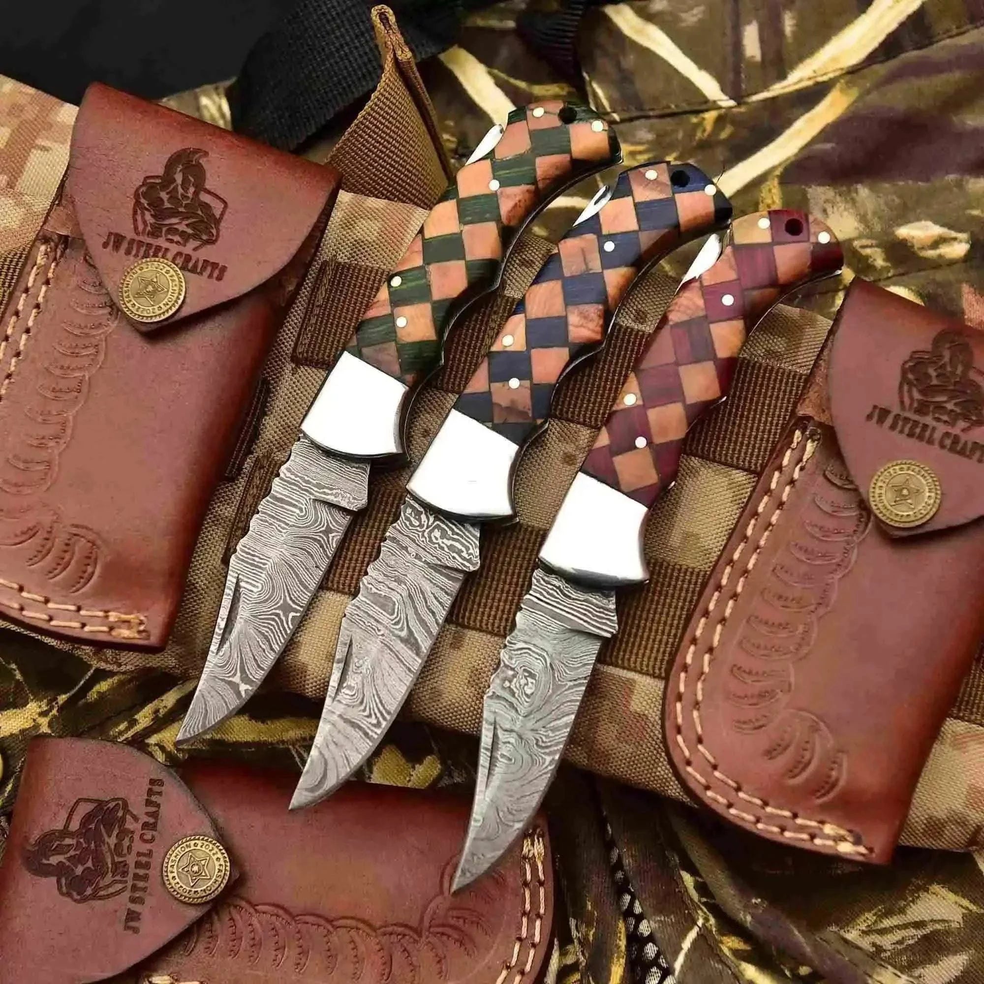 Palmarius Outdoors Checkered Damascus Folding Knife Set with Wood Handle Back Lock Folder
