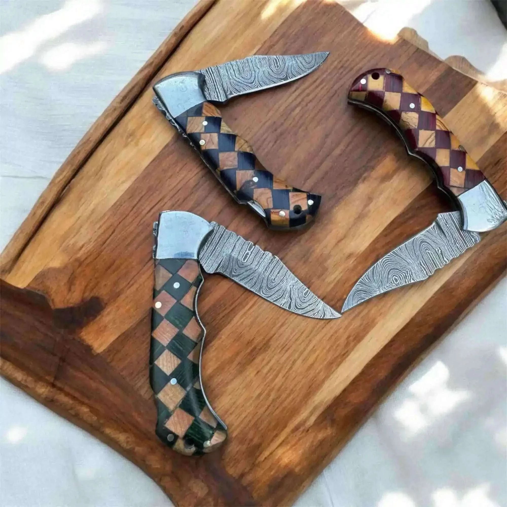 Palmarius Outdoors Checkered Damascus Folding Knife Set with Wood Handle Back Lock Folder