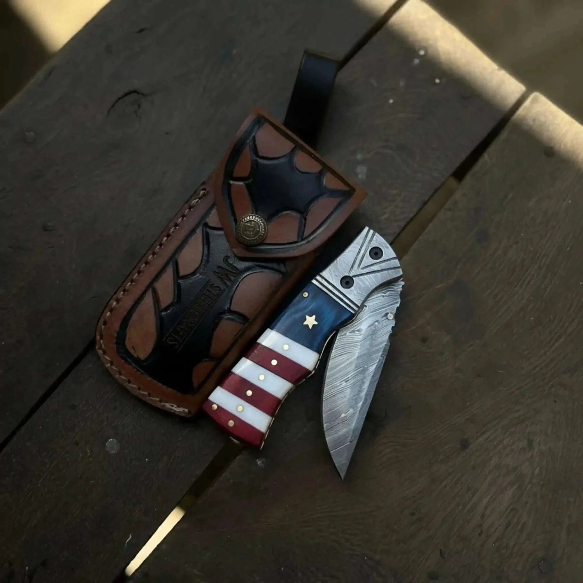 Palmarius Outdoors American Flag Damascus Folding Knife with Resin Handle Folding Knife