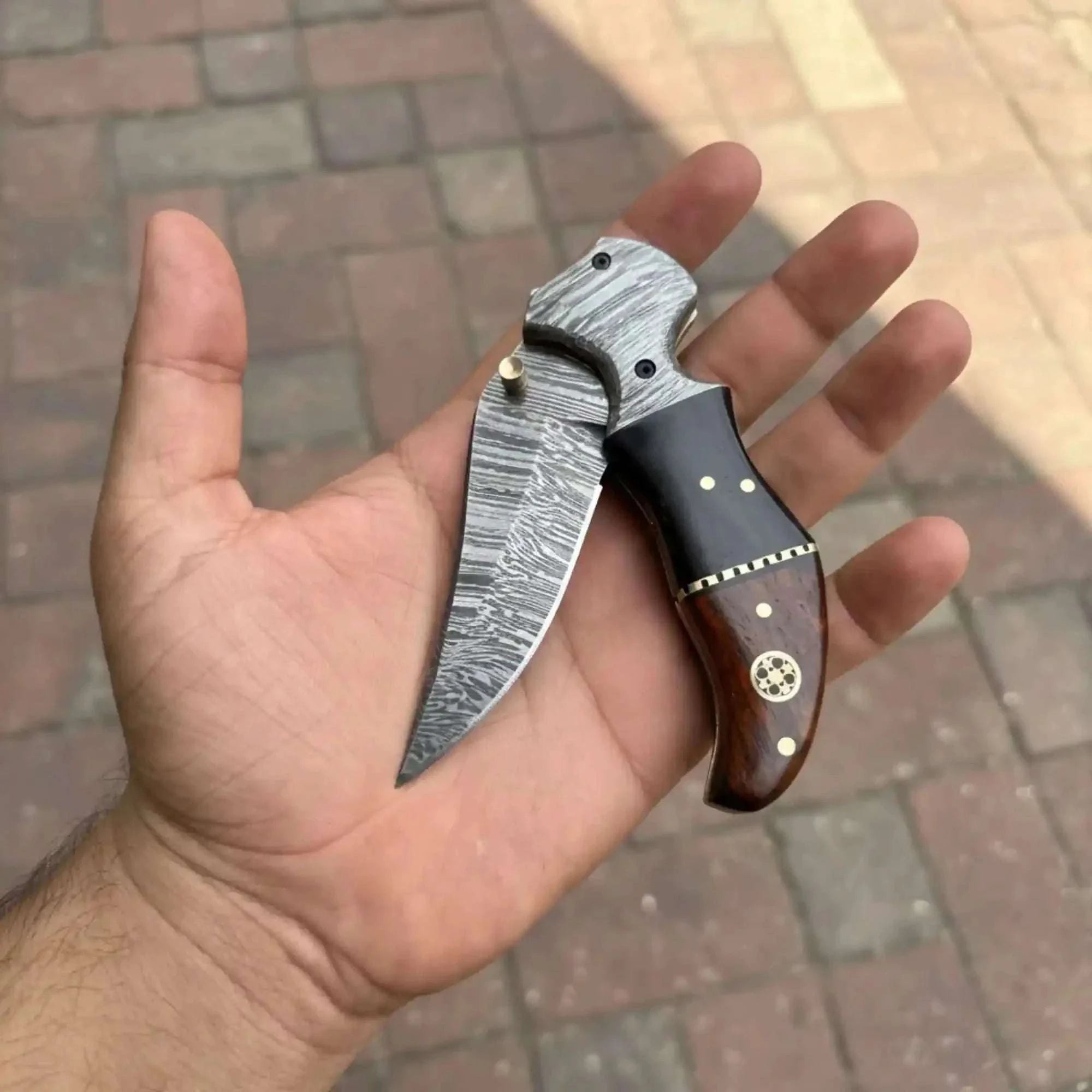 Palmarius Outdoors Damascus Recurve Folding Pocket Knife Liner Lock, Black Resin & Wood Handle, Brass Spacer & Pocket Clip Folding Knife