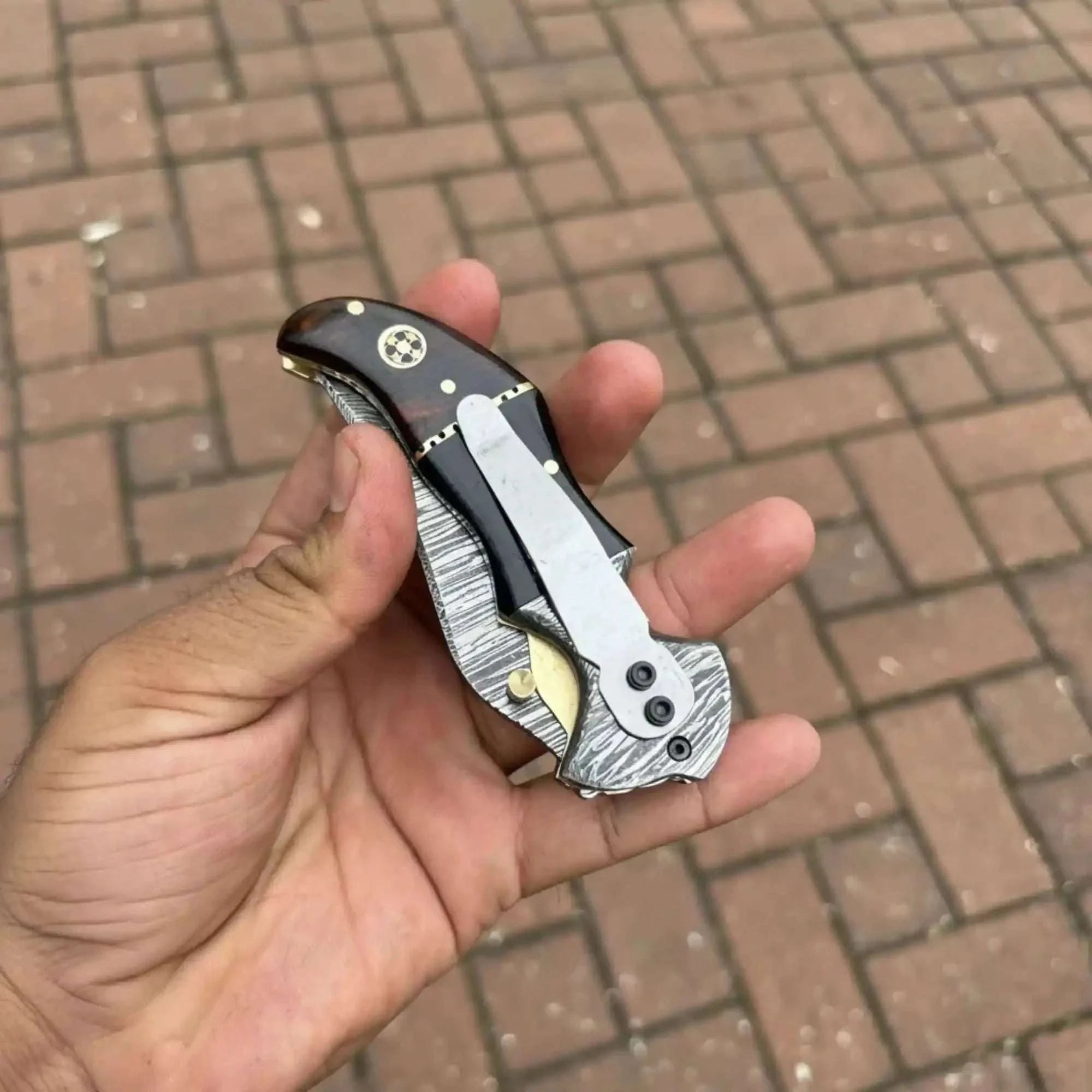 Palmarius Outdoors Damascus Recurve Folding Pocket Knife Liner Lock, Black Resin & Wood Handle, Brass Spacer & Pocket Clip Folding Knife