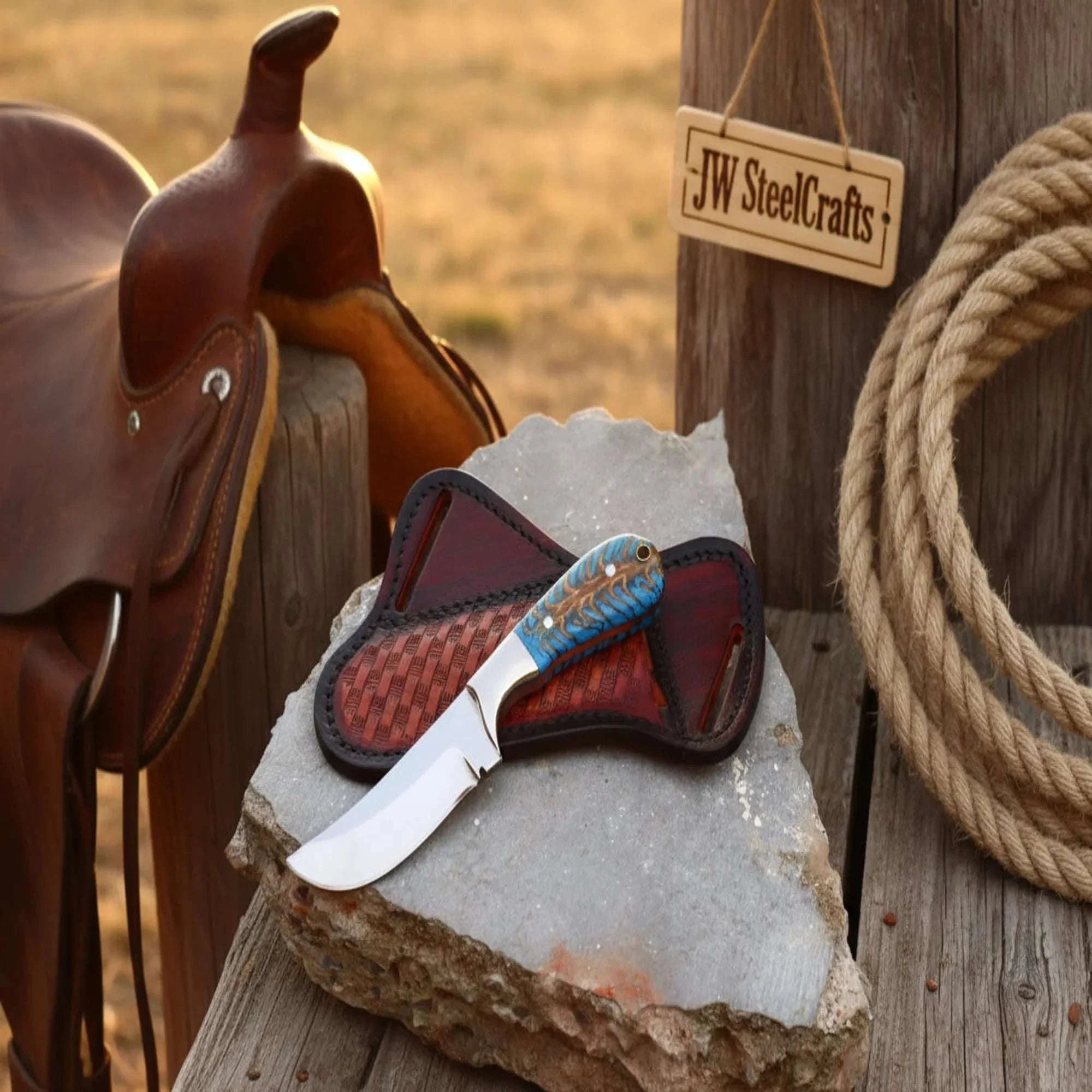 Palmarius Outdoors Sundance Turquoise Tracker Knife 10" Premium Hammered Damascus Tigerwood Tracker Knife