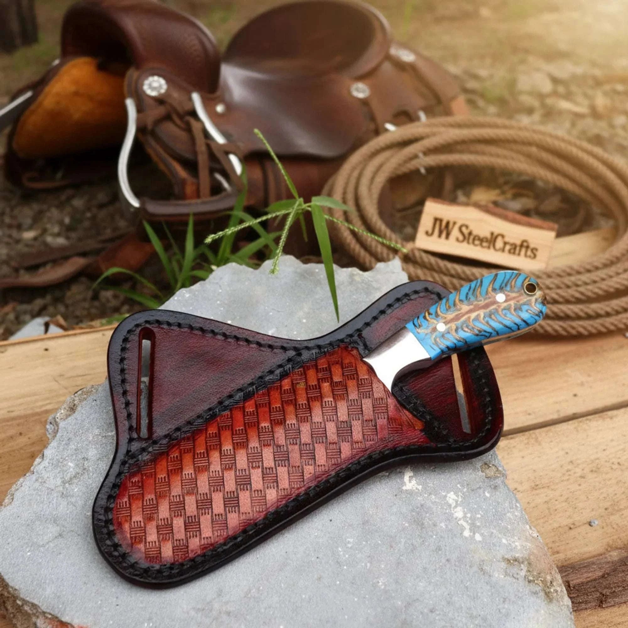 Palmarius Outdoors Sundance Turquoise Tracker Knife 10" Premium Hammered Damascus Tigerwood Tracker Knife