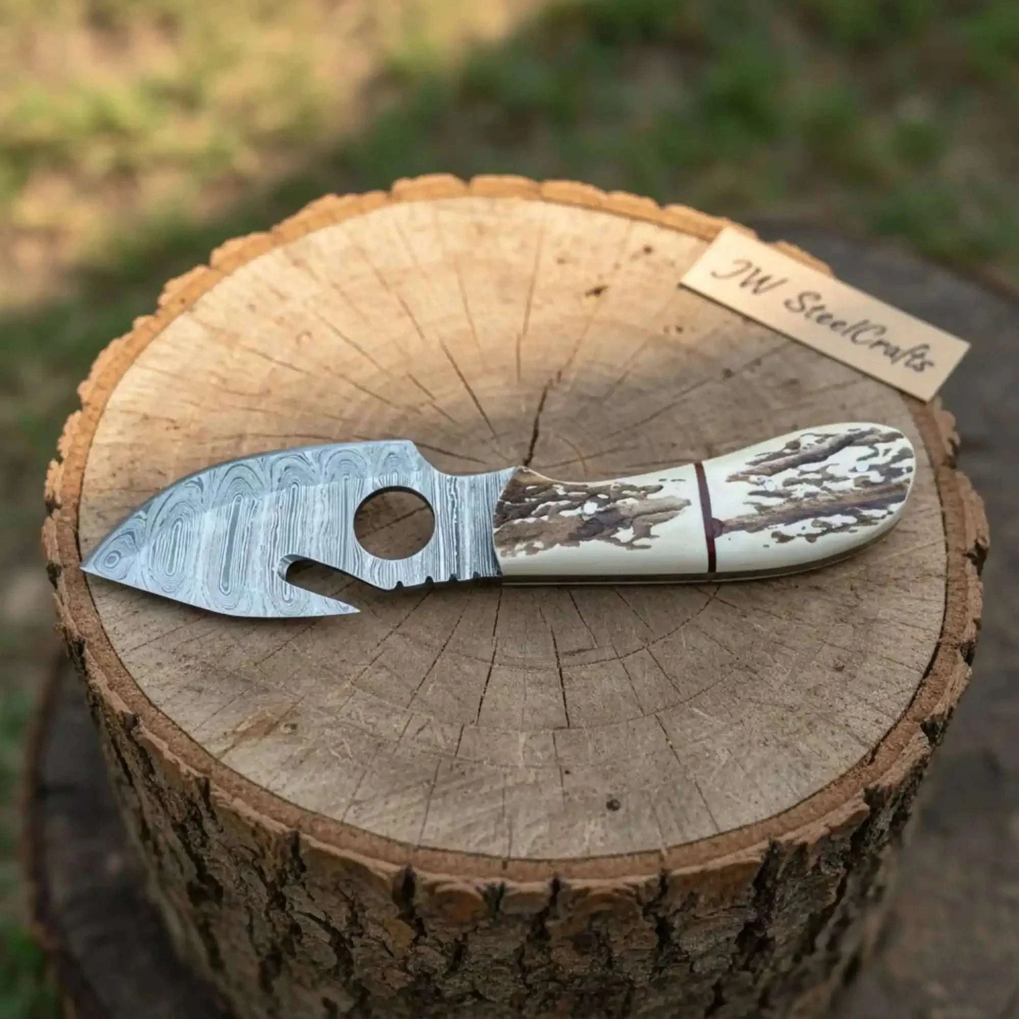 Palmarius Outdoors Handmade Damascus Gut Hook Skinner Hunting Knife Fixed Blade Synthetic Stag Handle with Thumb Hole 