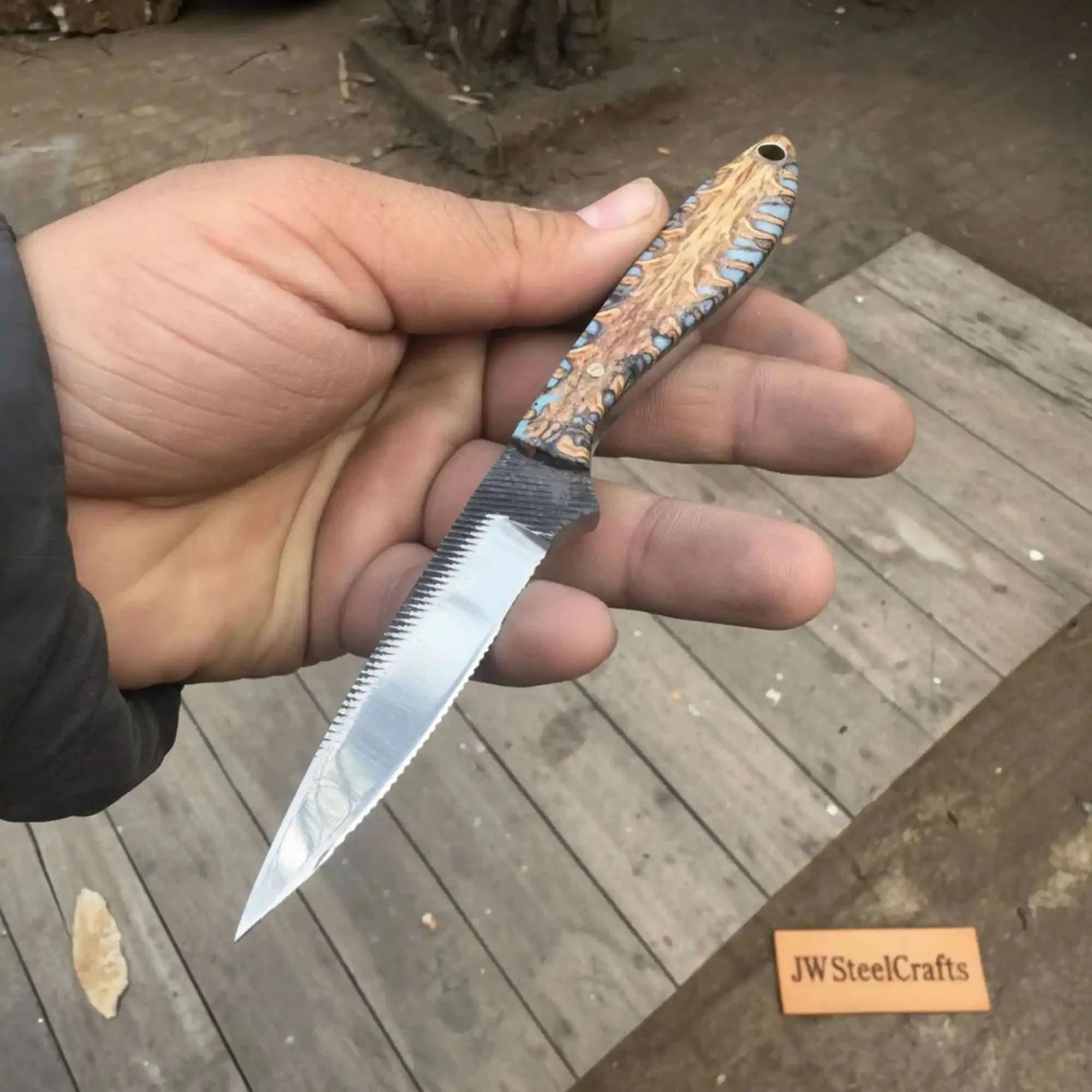 Palmarius Outdoors 7-Inch Rasp Steel Dagger — Double-Edged Blade, Pinecone Blue Resin Handle, Steel Guard & Brass Lanyard Hole Bowie Knife