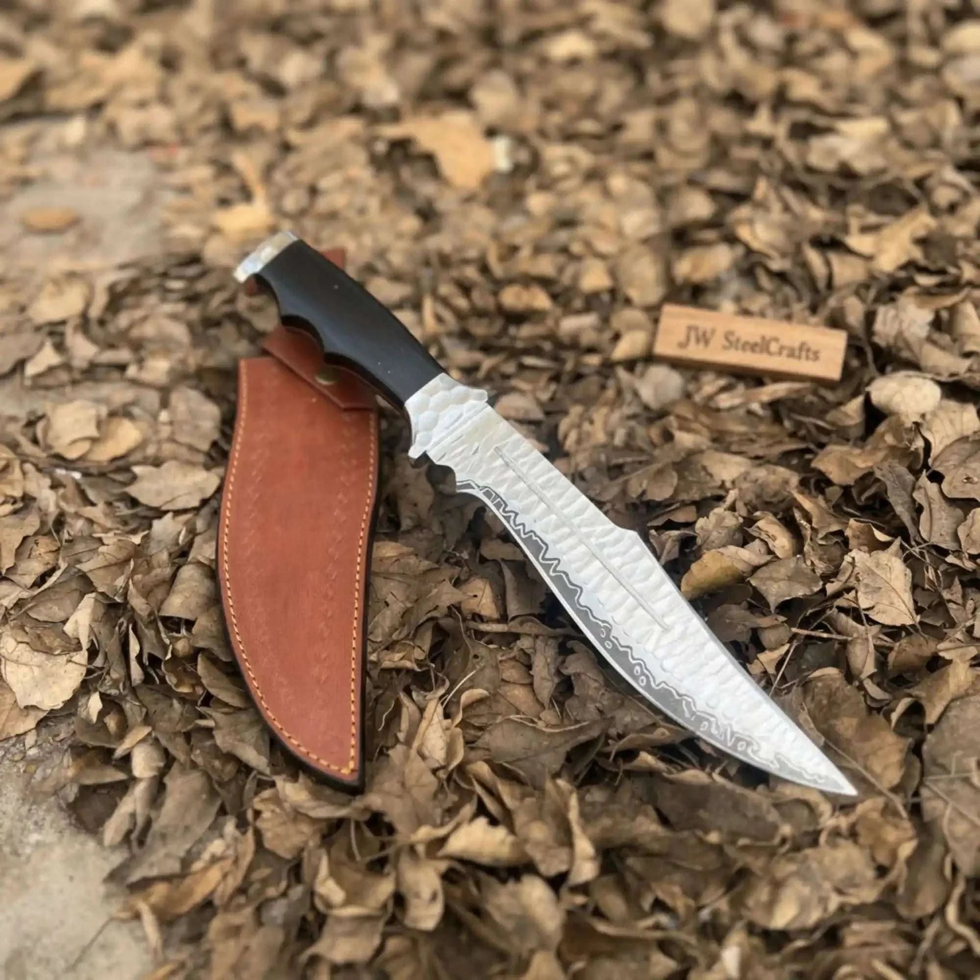 Palmarius Outdoors Handmade Carbon Steel Bowie Knife with Black Resin Handle | Full Tang Clip Point Blade 