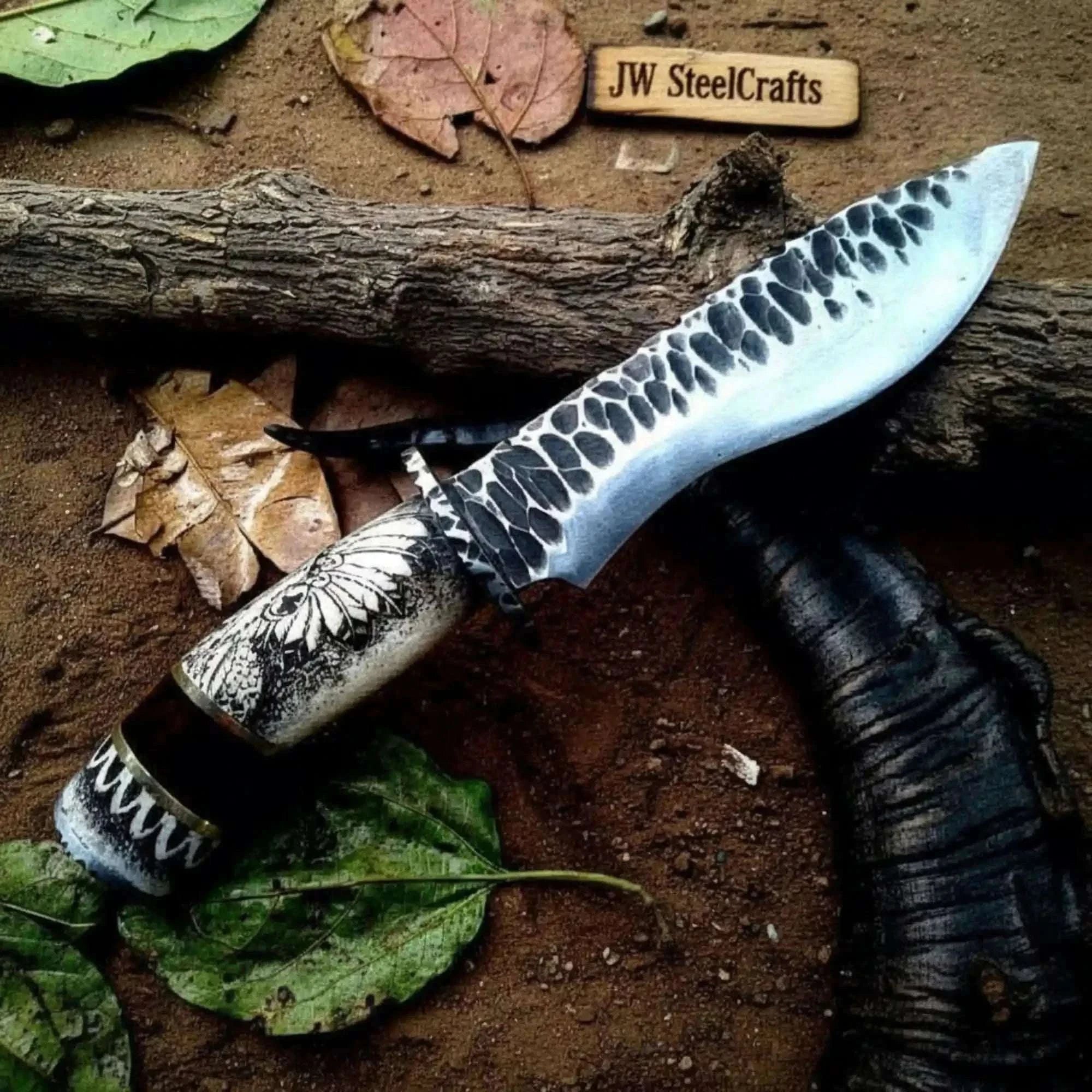 Palmarius Outdoors Handmade High Carbon Steel Drop Point Hunting Knife with Scrimshaw Handle 