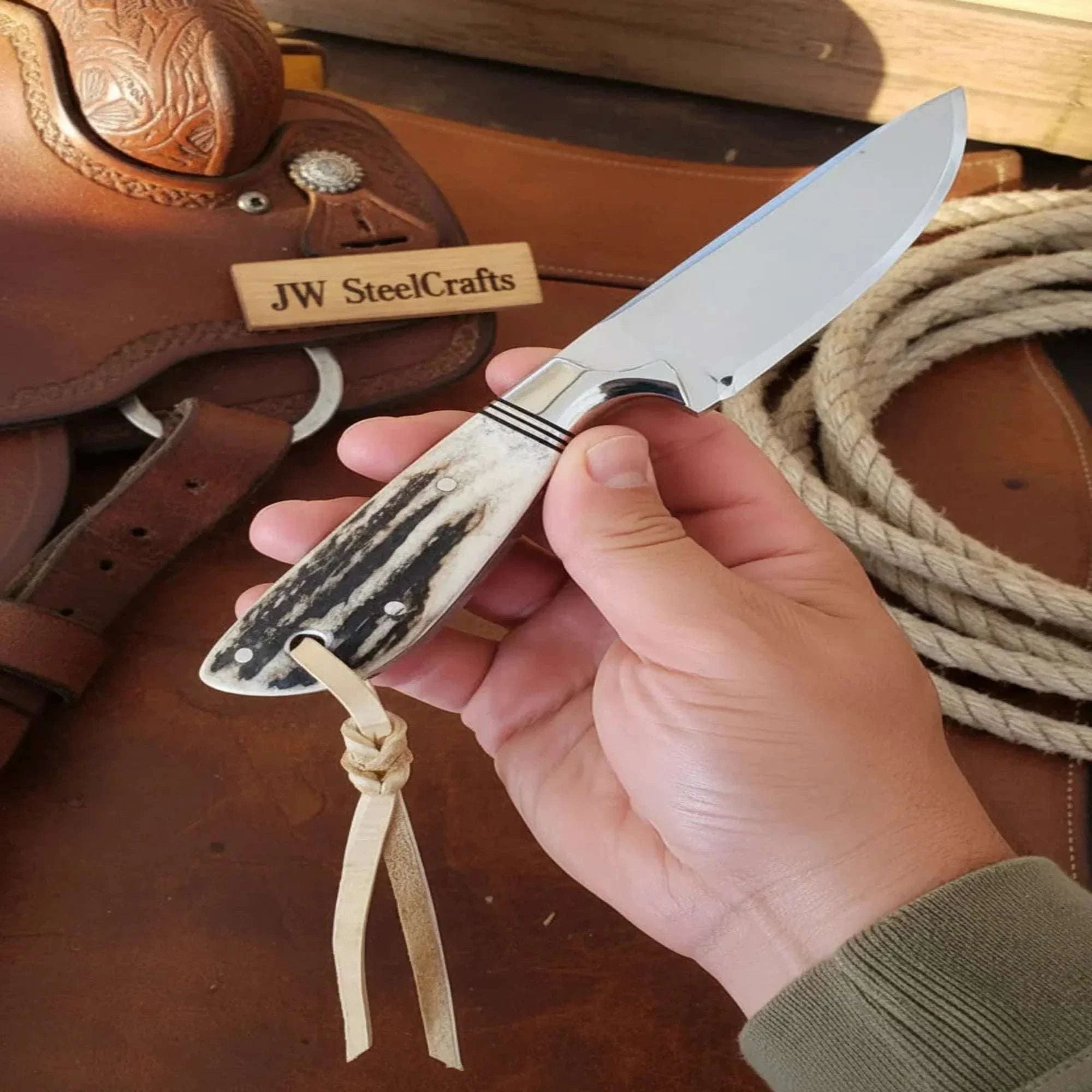 Palmarius Outdoors Full Tang Stag Skinner Knife with Stag Horn Handle Skinner Knife