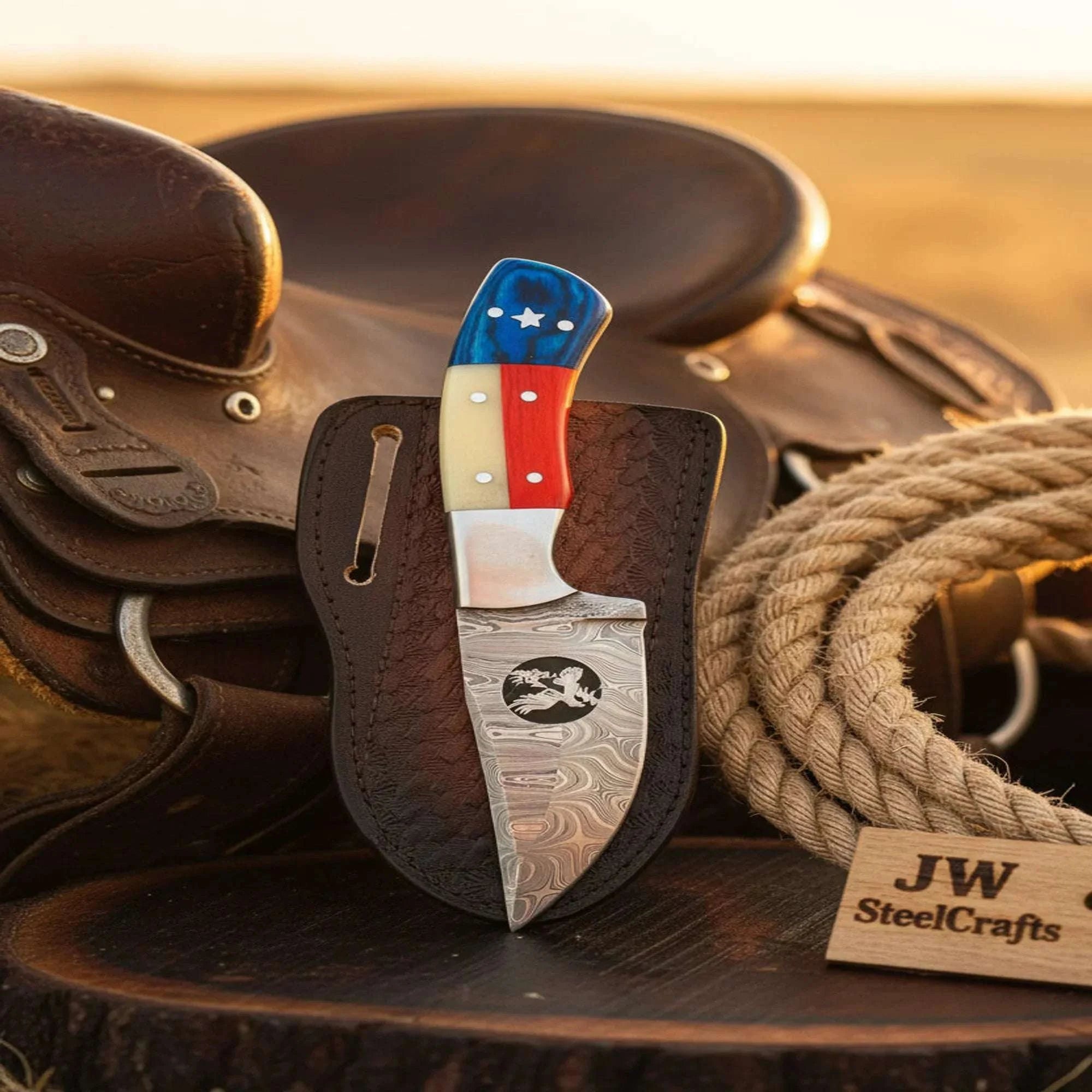 Palmarius Outdoors Texas Flag Eagle Cutout Skinner Knife with Layered Handle Skinner Knife