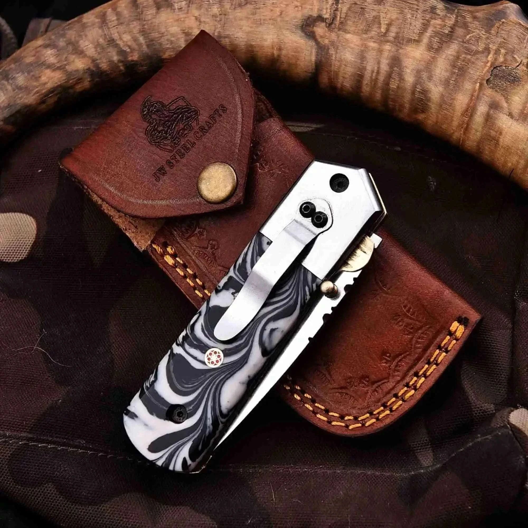 Palmarius Outdoors Hand-Forged Marble Resin Pocket Knife With Stainless Steel Blade Liner Lock Folder