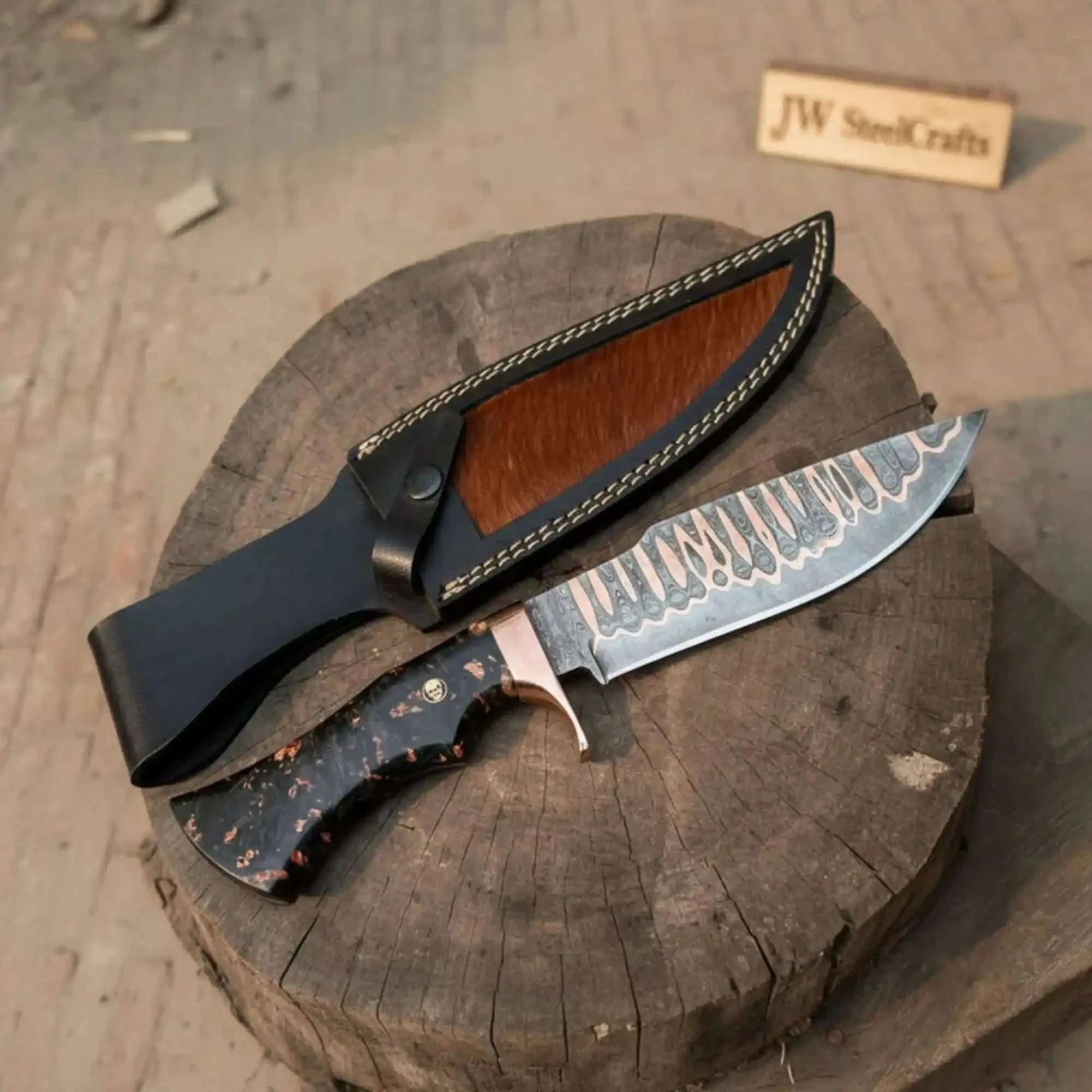 Palmarius Outdoors Custom Copper Damascus Bowie Hunter with Resin Handle 