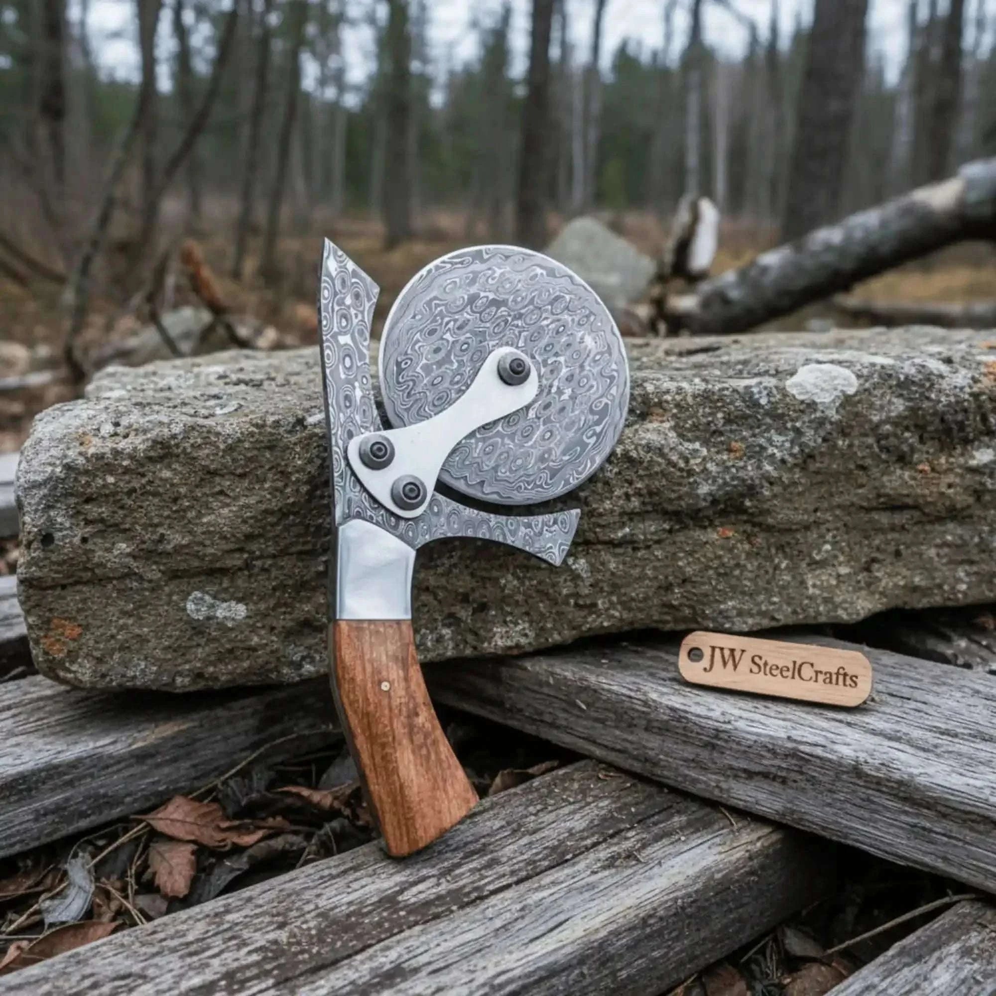 Palmarius Outdoors Damascus Steel Pizza Cutter Wheel with Wooden Handle – Handmade Kitchen Tool Pizza Cutter