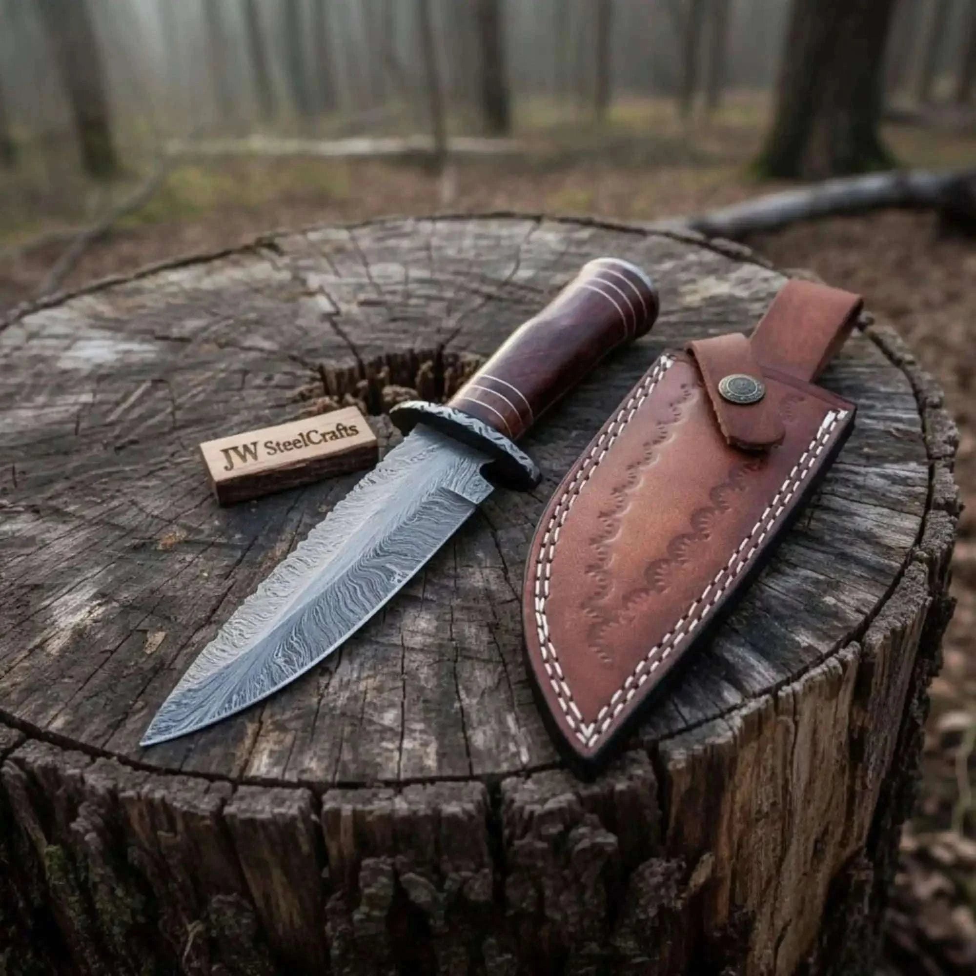 Palmarius Outdoors 10 Inch Hand Forged Feather Damascus Steel Bowie Knife with Rosewood Handle and Leather Sheath Clip Point Bowie Knives