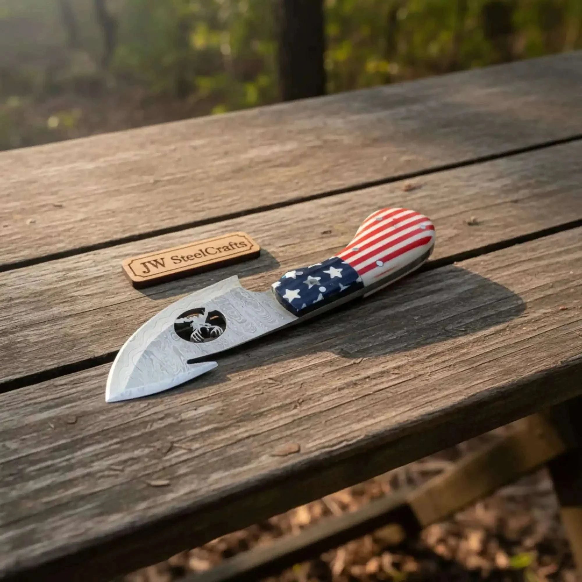 Palmarius Outdoors American Flag Gut Hook Skinner with Deer Engraved Blade 