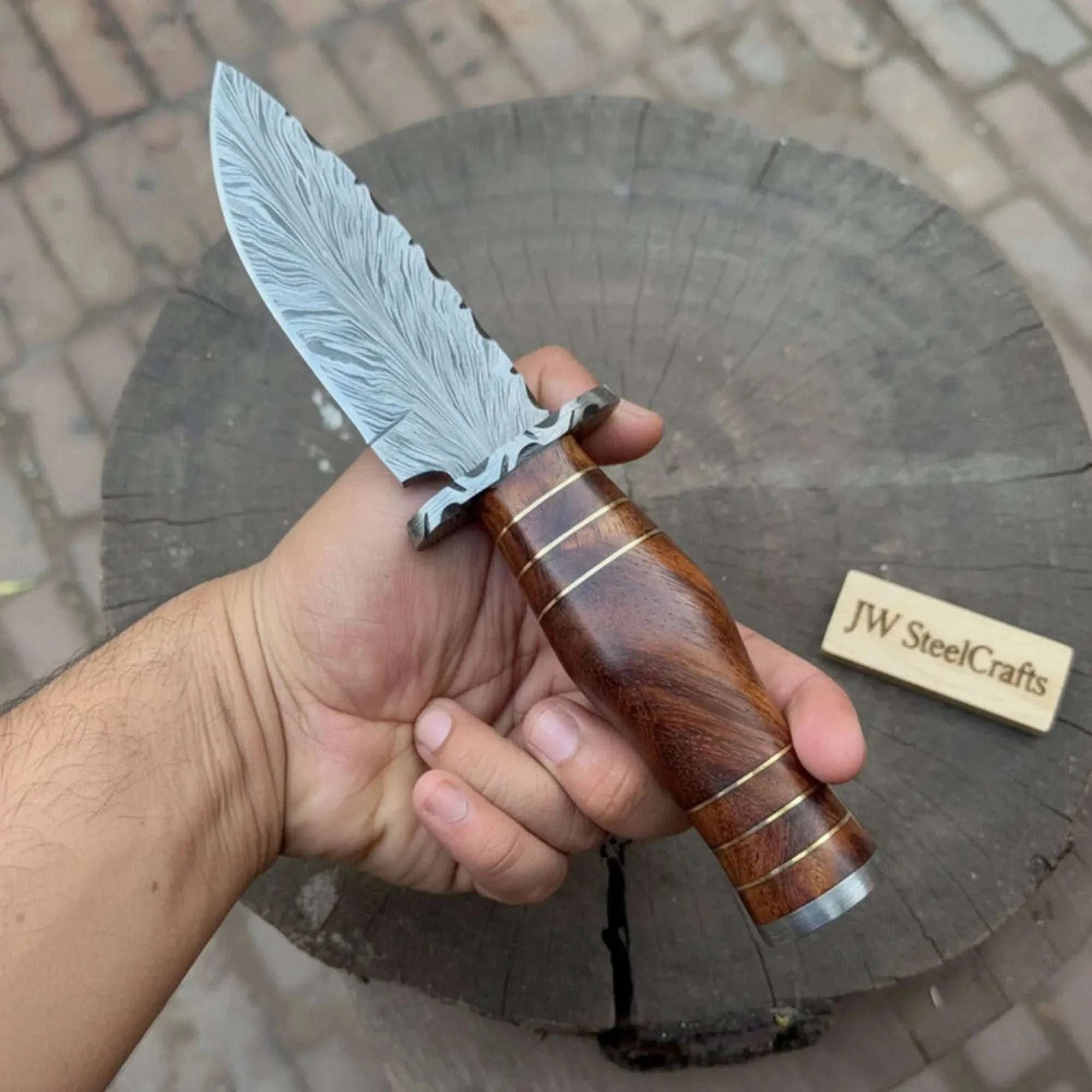 Palmarius Outdoors Handmade Damascus Bowie Knife 4.5” Clip Point Blade Rosewood Handle & Guard 