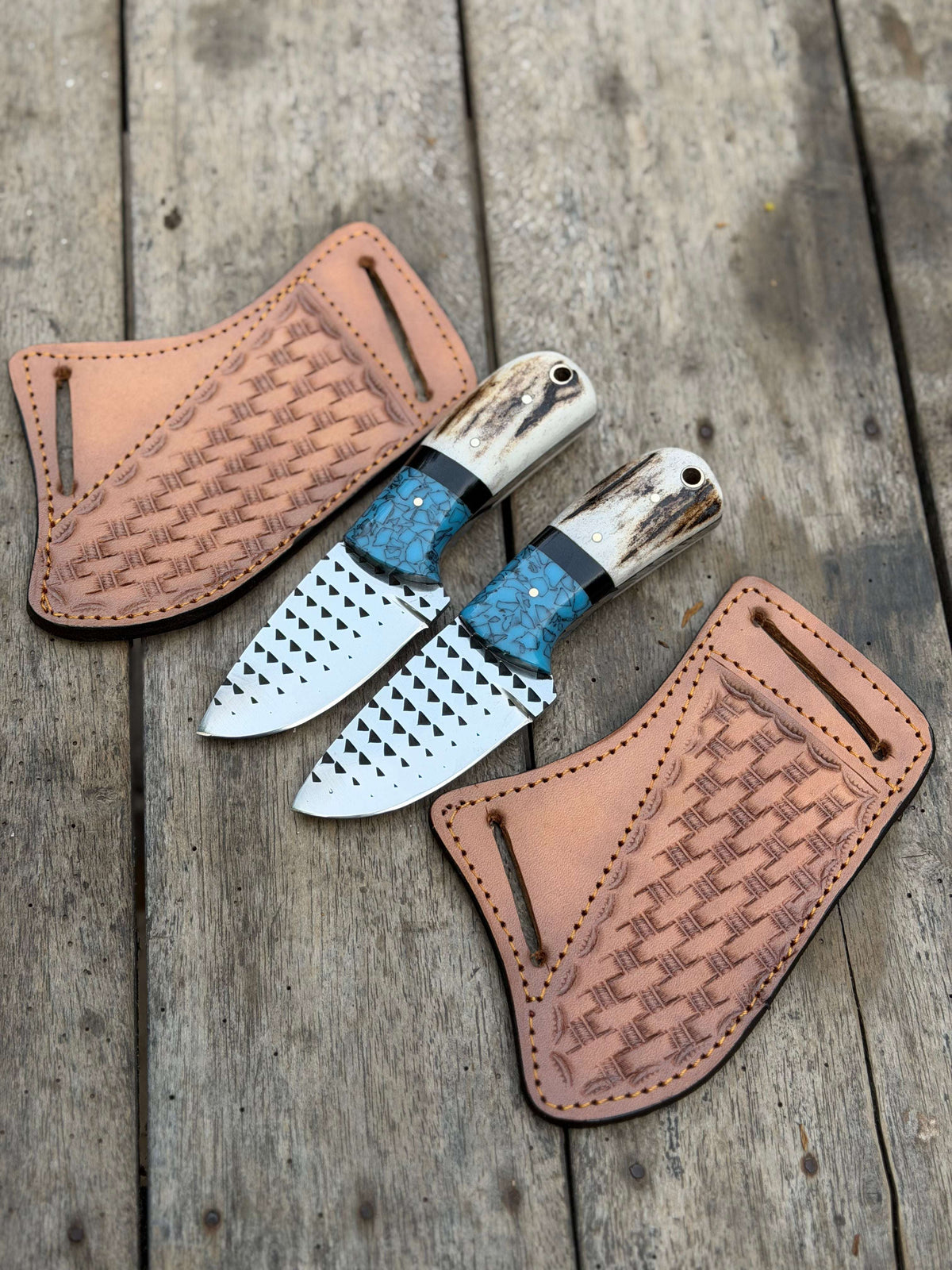 Palmarius Outdoors Handmade Turquoise Antler Skinner Duo set of 2 with natural stag antler handles Skinner Knife