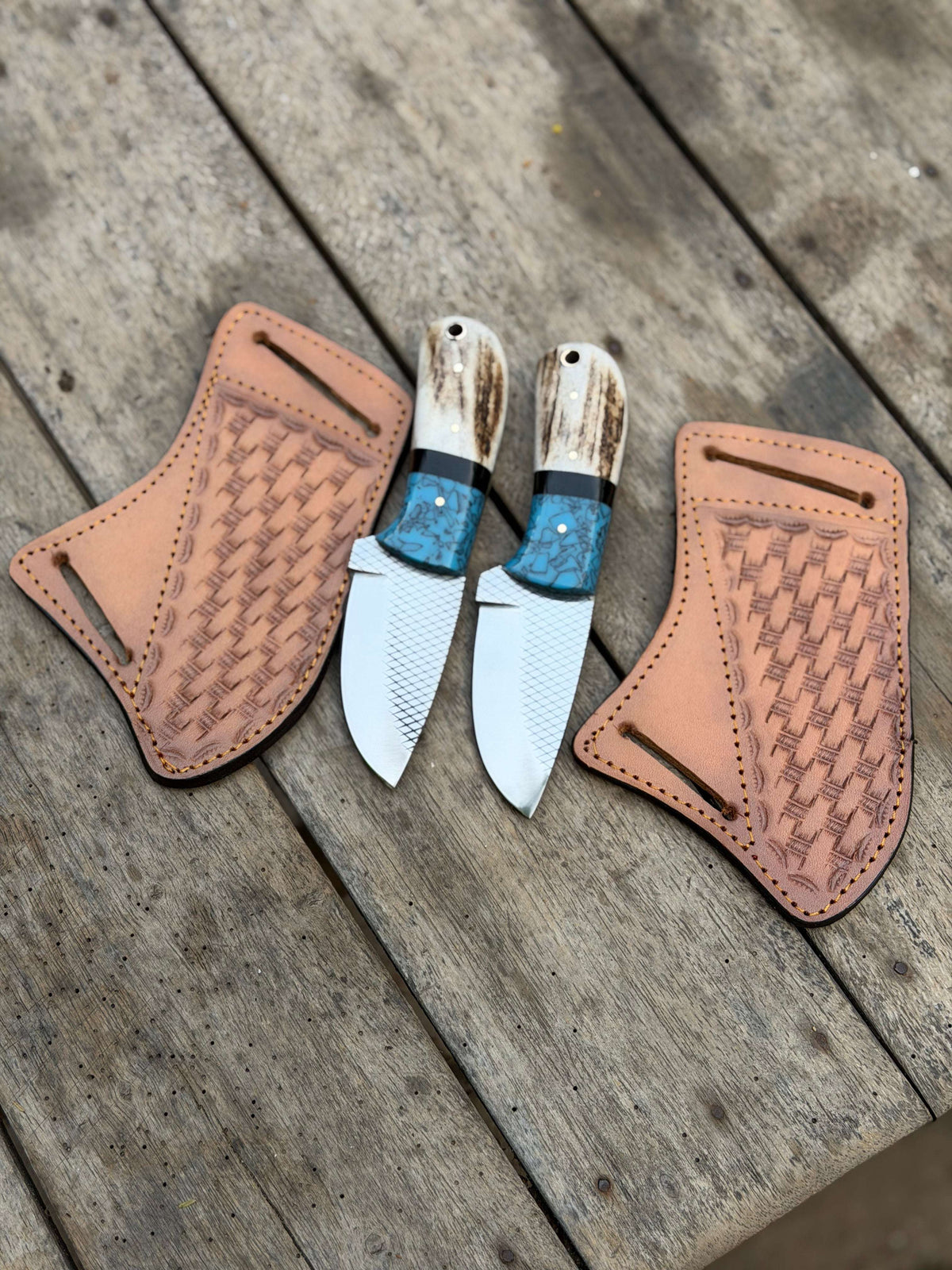 Palmarius Outdoors Handmade Turquoise Antler Skinner Duo set of 2 with natural stag antler handles Skinner Knife