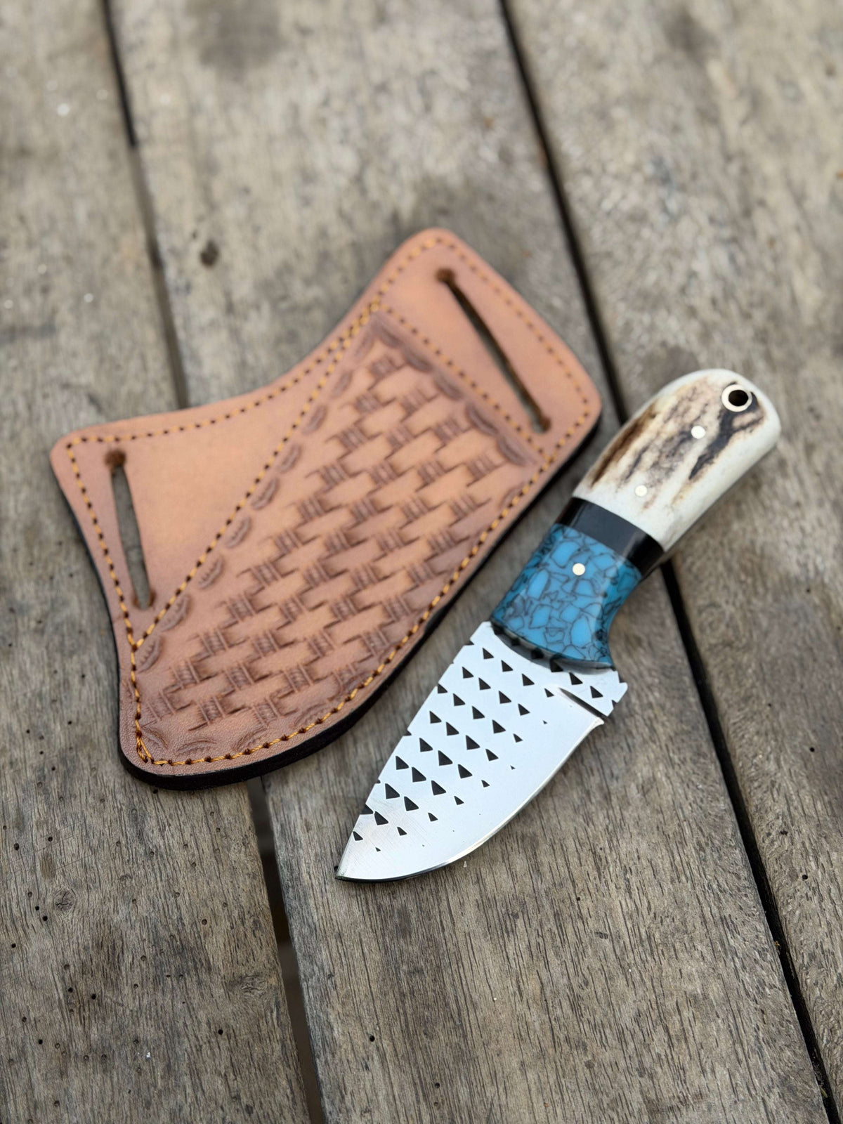 Palmarius Outdoors Handmade Turquoise Antler Skinner Duo set of 2 with natural stag antler handles Skinner Knife