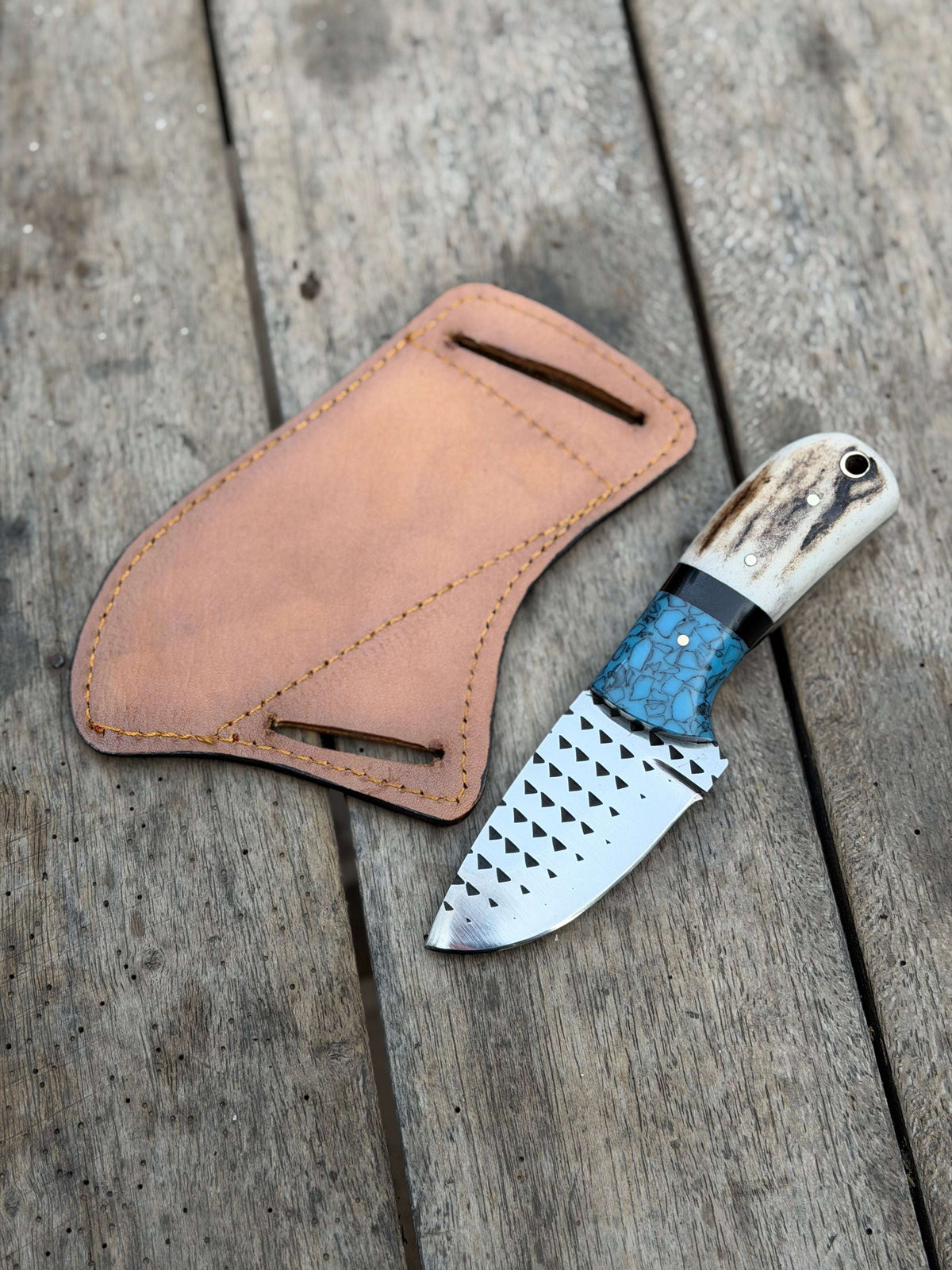 Palmarius Outdoors Handmade Turquoise Antler Skinner Duo set of 2 with natural stag antler handles Skinner Knife