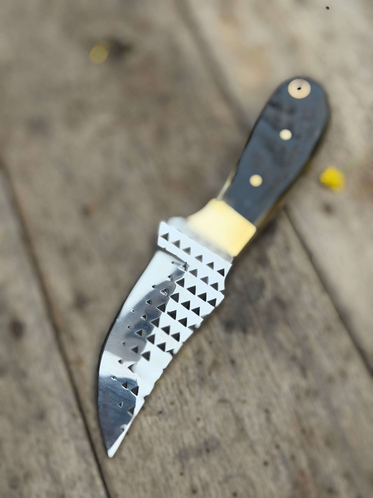 Palmarius Outdoors Handmade Slate Grain Skinner Knife 8" with grey marbled wood handle Skinner Knife