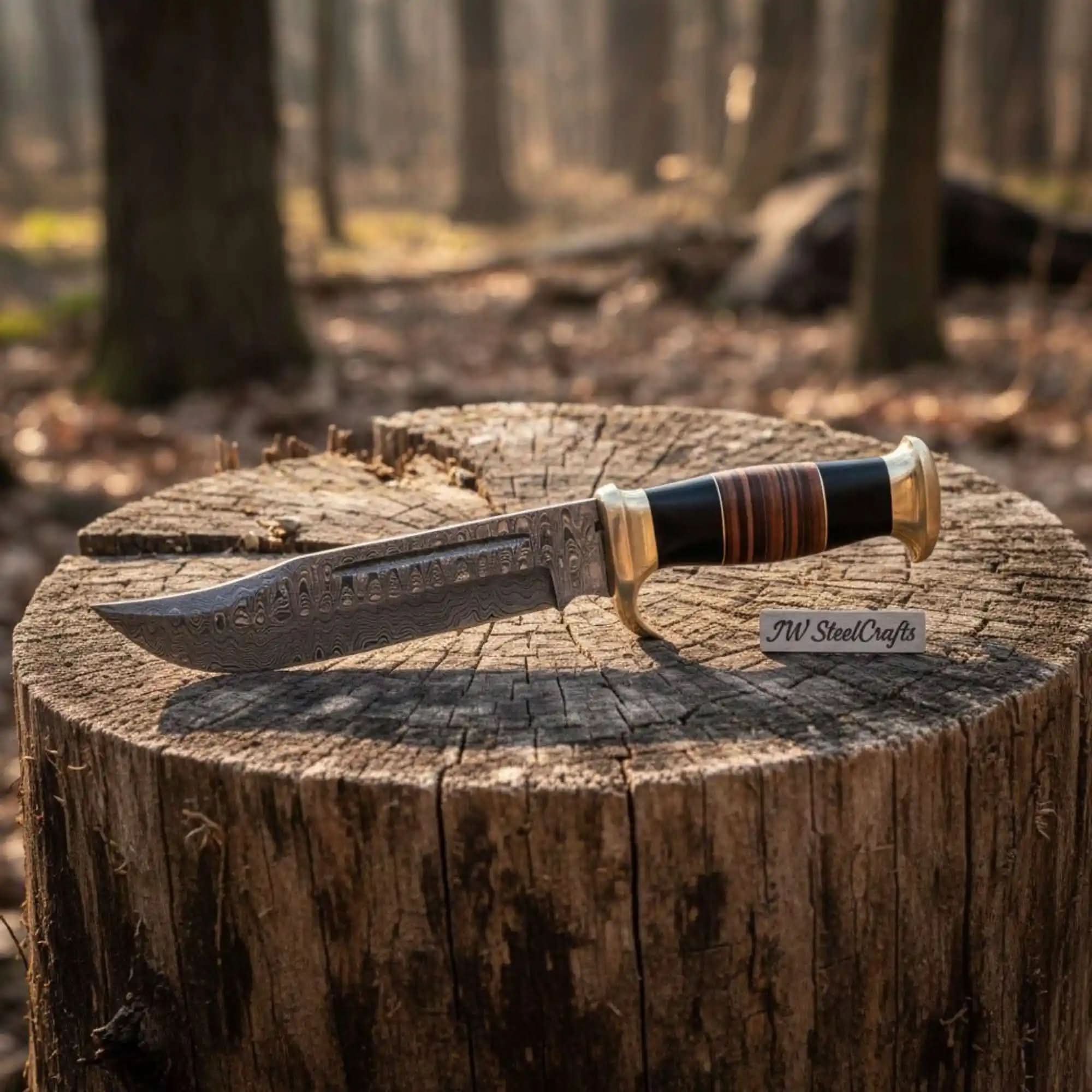 Palmarius Outdoors Hammer Forged Damascus Clip Point Bowie Knife with Resin & Stacked Leather Handle Clip Point Bowie Knives
